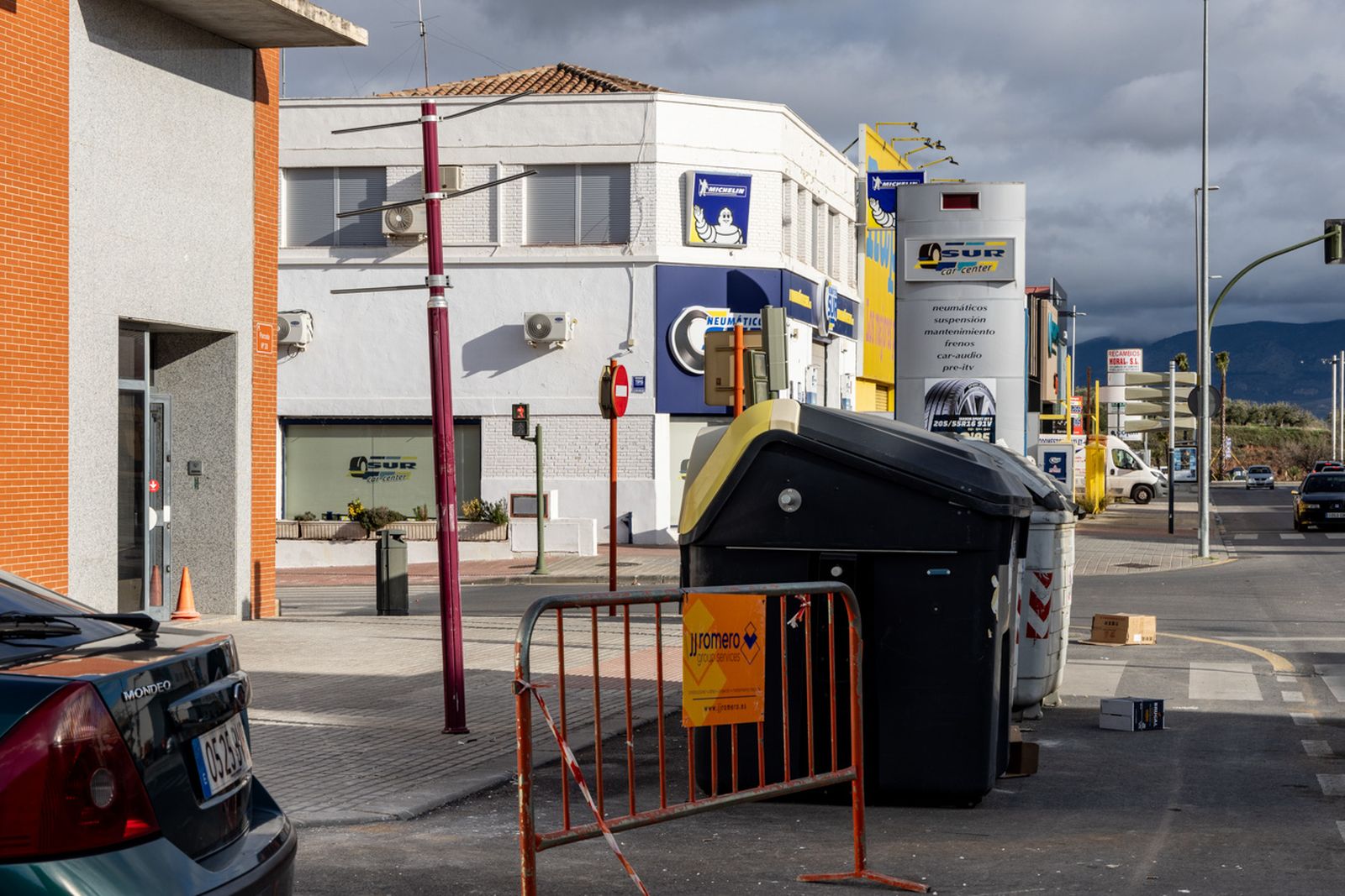 El estado de deterioro del polígono de Los Olivares