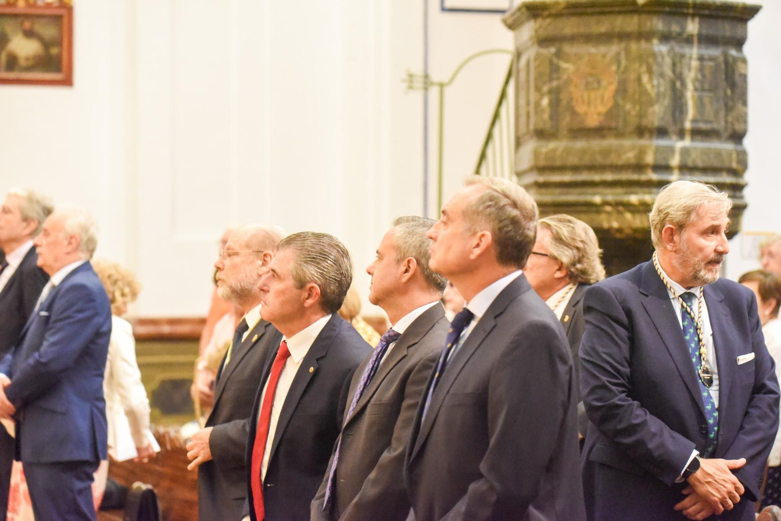 La bendición del retablo de la iglesia de la Merced de Córdoba tras su recuperación, en imágenes