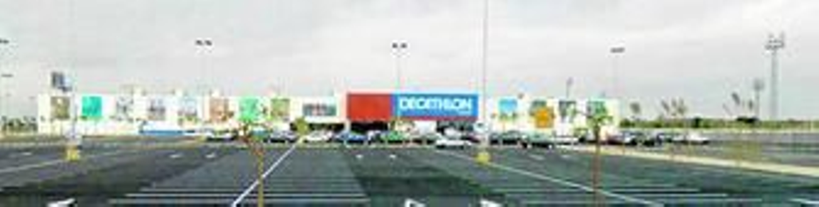 Establecimiento comercial en el que sucedieron los hechos investigados. Establecimiento comercial en el que sucedieron los hechos investigados.