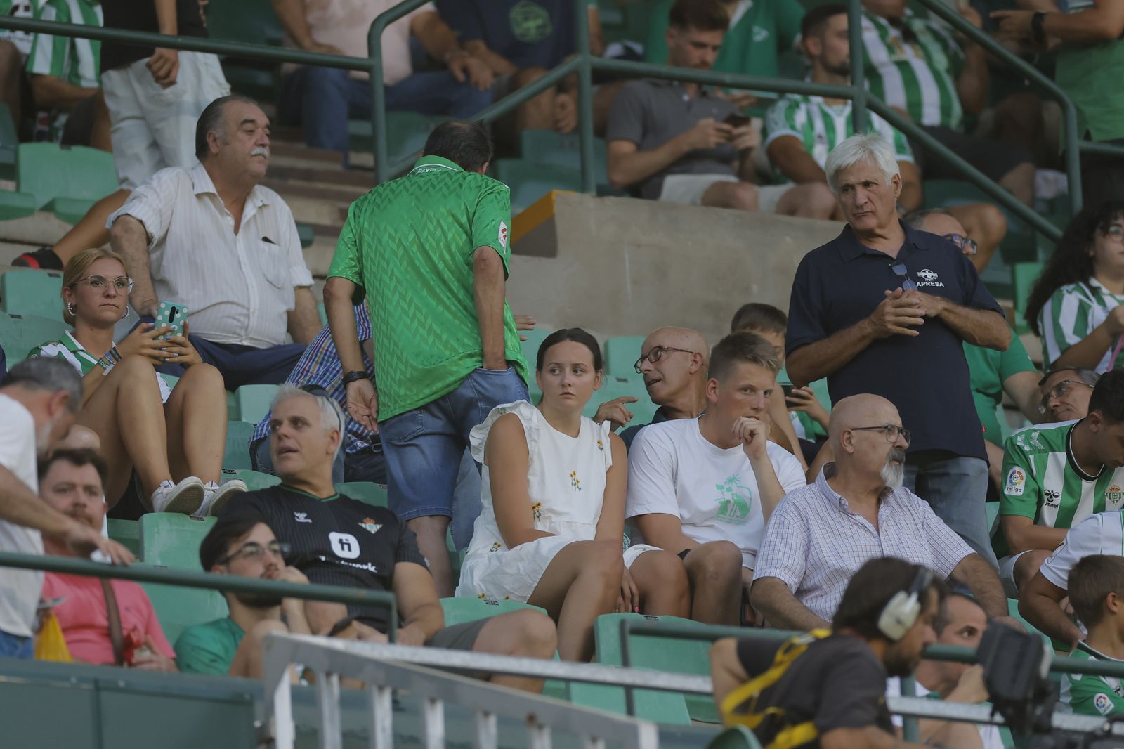 Búscate en las fotos del Betis-Atlético de Madrid