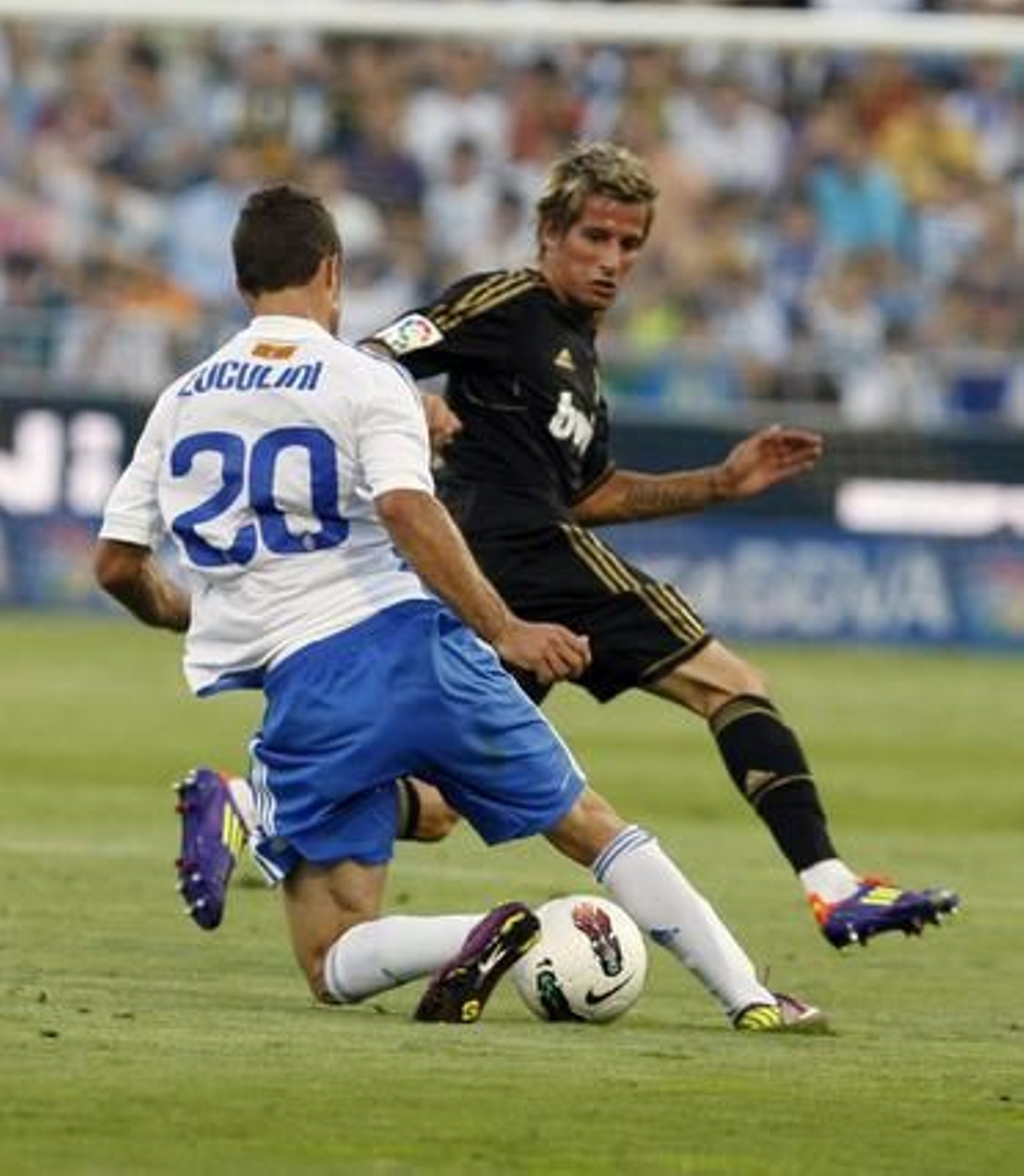 Los de Mourinho se estrenan con una cómoda y abultada victoria.

Foto: EFE