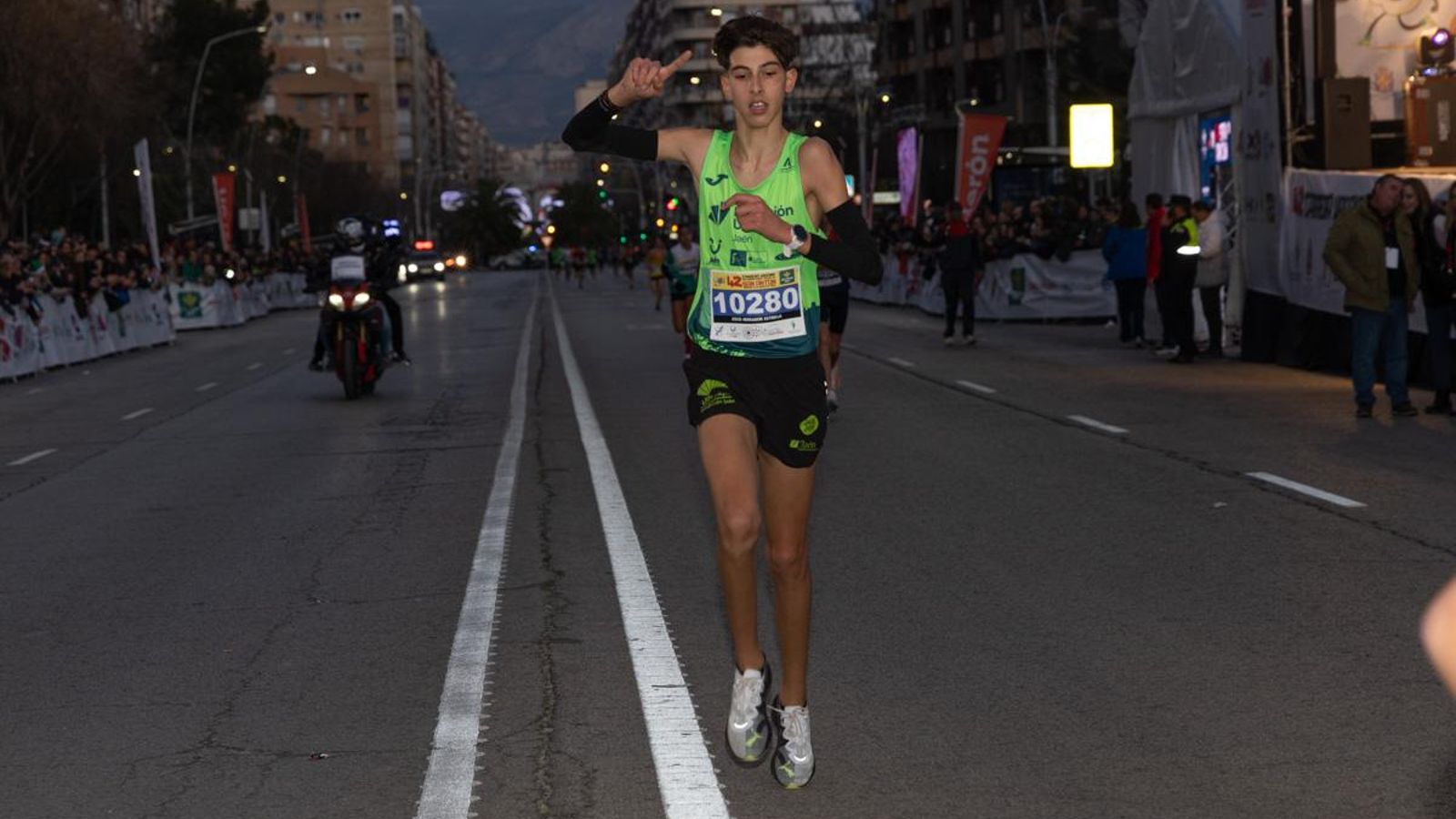 En imágenes: Las promesas del atletismo brillan en la Carrera Infantil de San Antón 2025