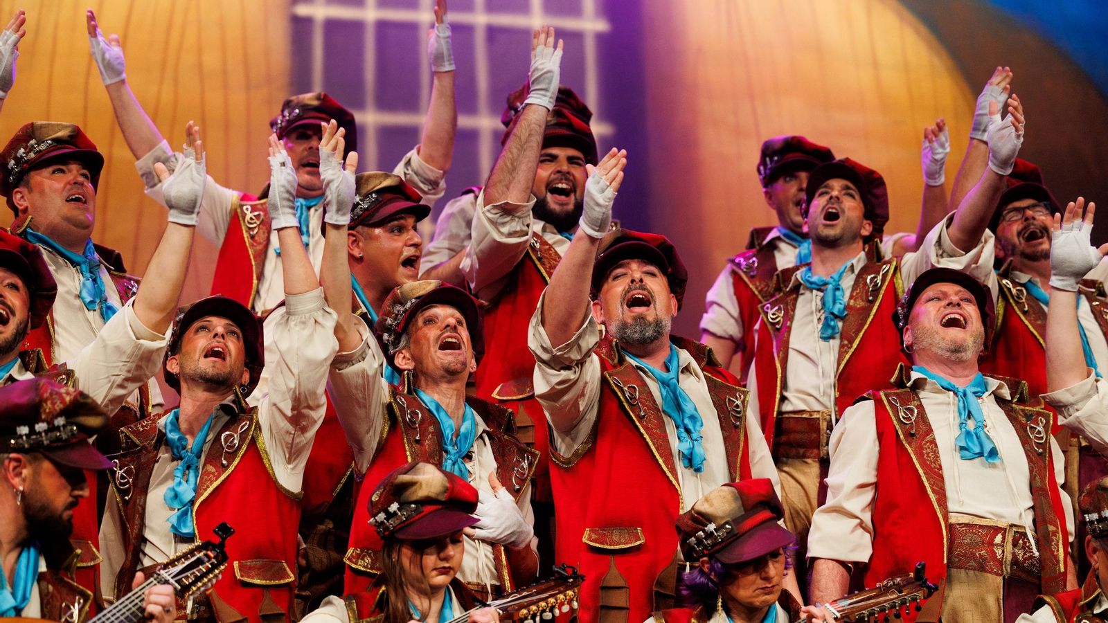 Búscate entre las mejores imágenes de la segunda semifinal del COAC 2025