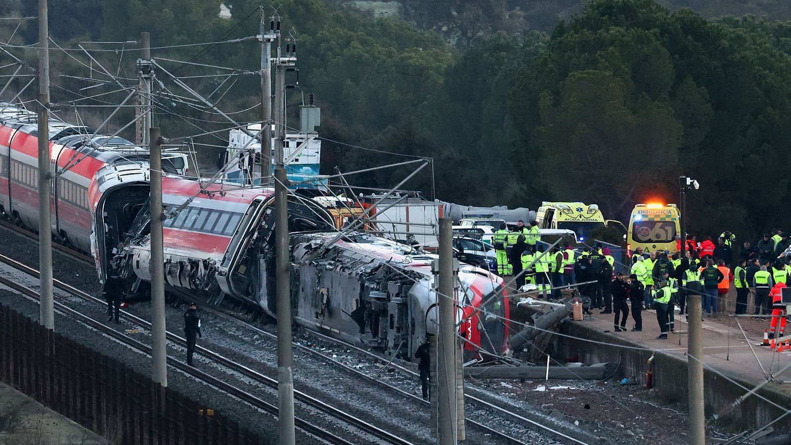 Desastre por la colisión de dos trenes en Córdoba