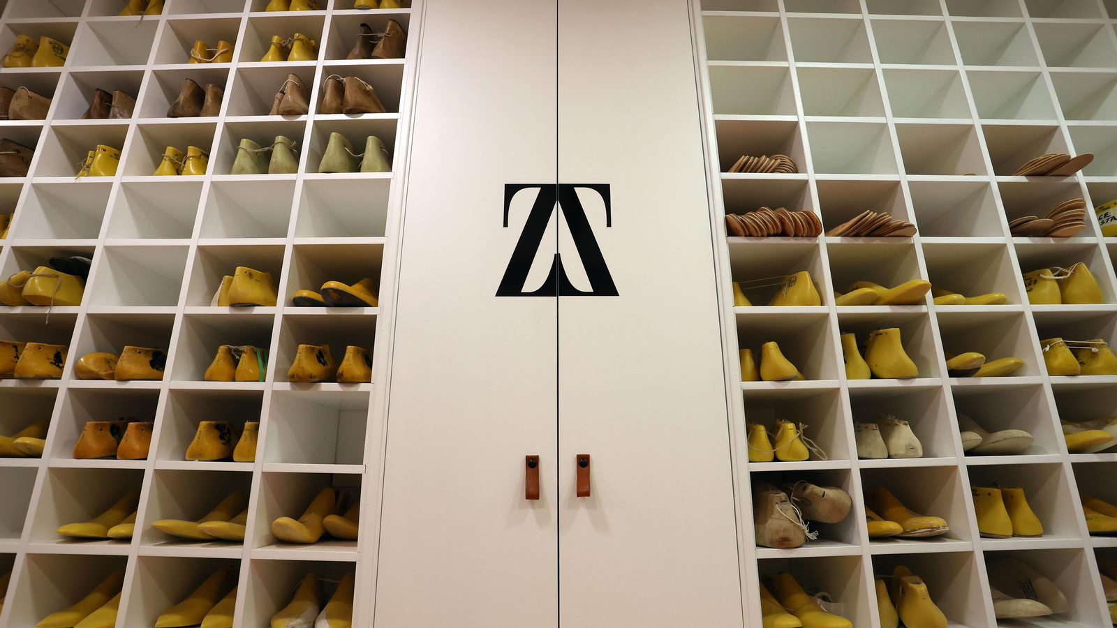 Así trabajan los alumnos de Abraham Zambrana en su taller de formación