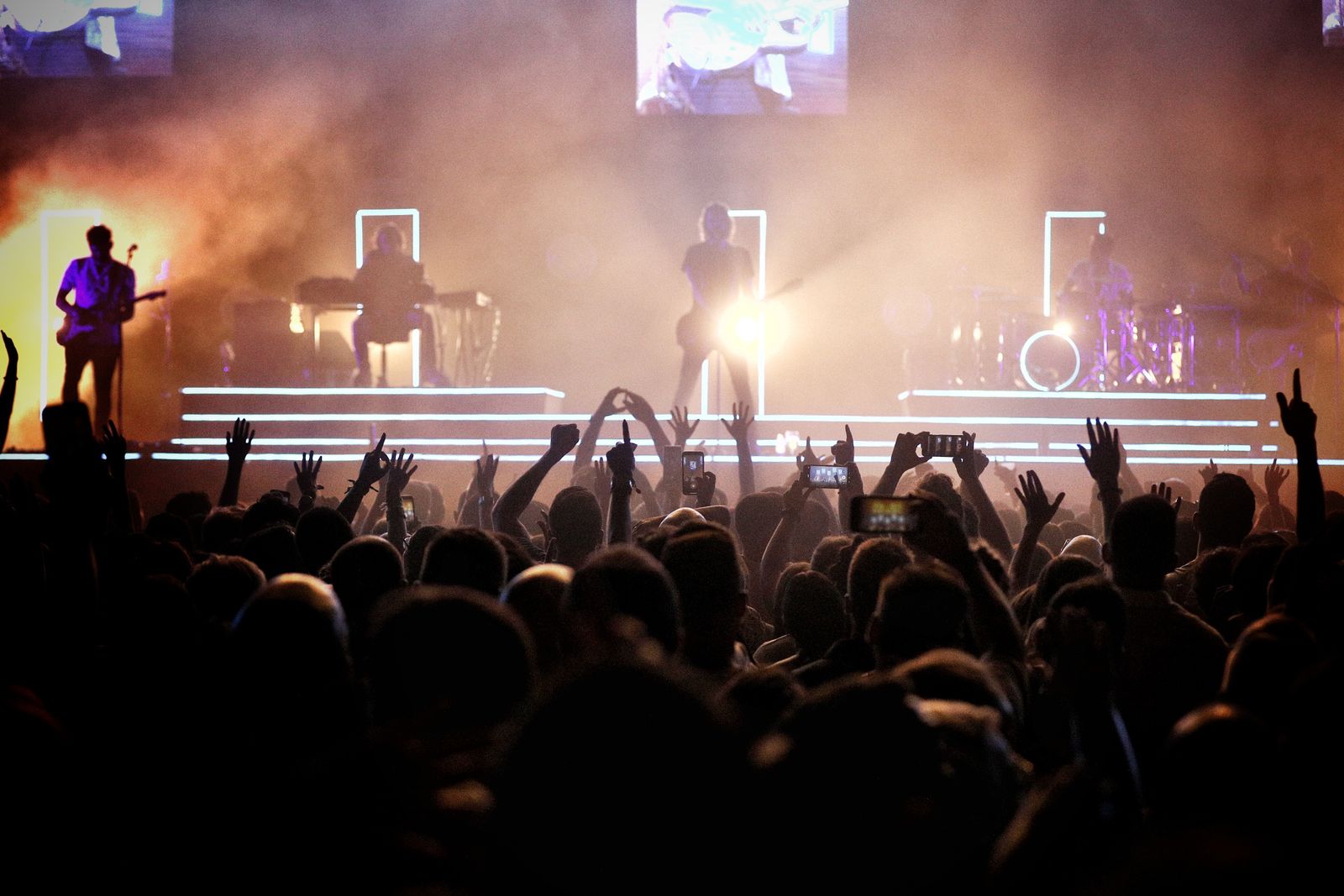 Búscate en el concierto de Izal en Cádiz