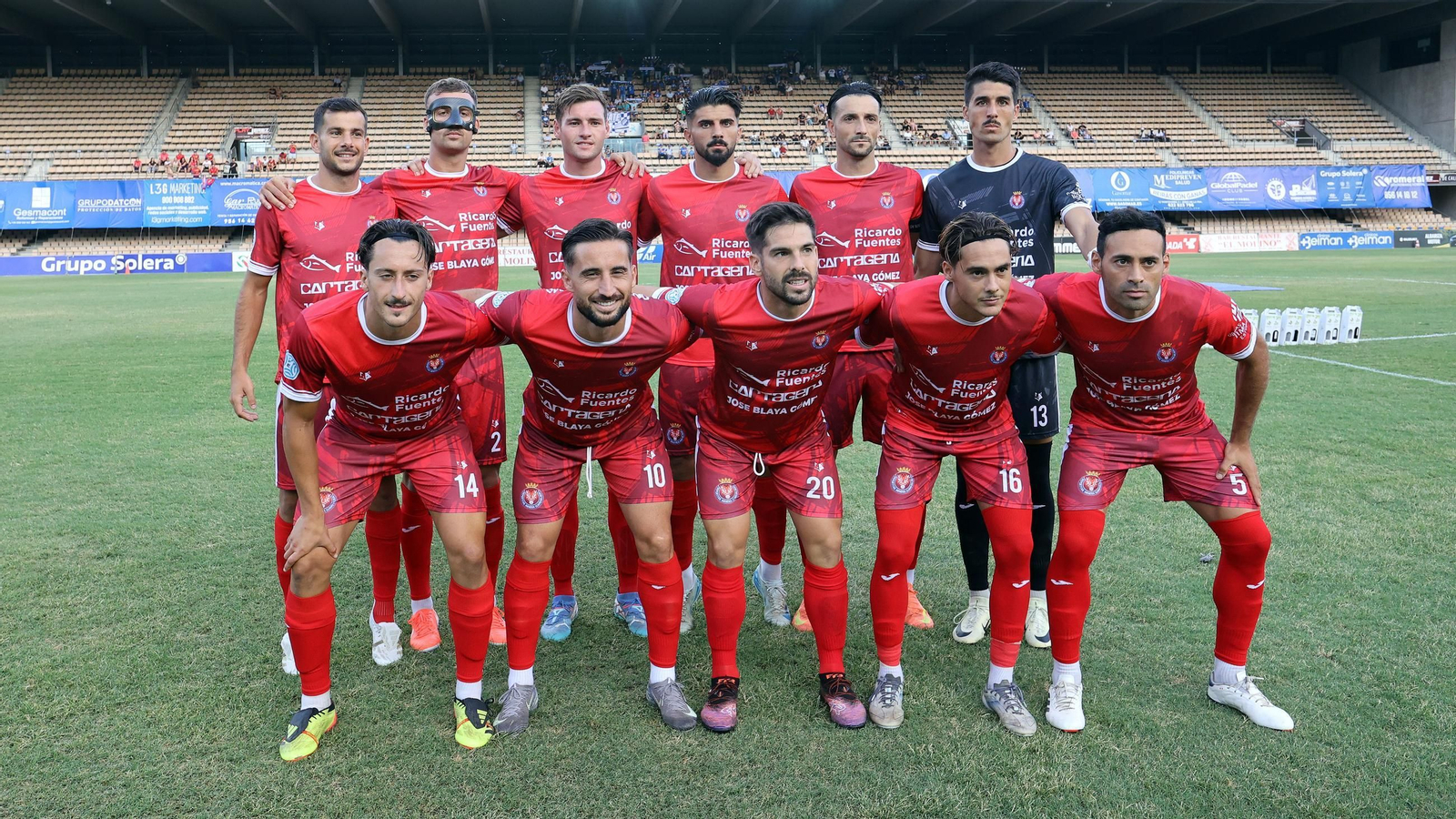 Imágenes del Xerez DFC y la Deportiva Minera en Chapín