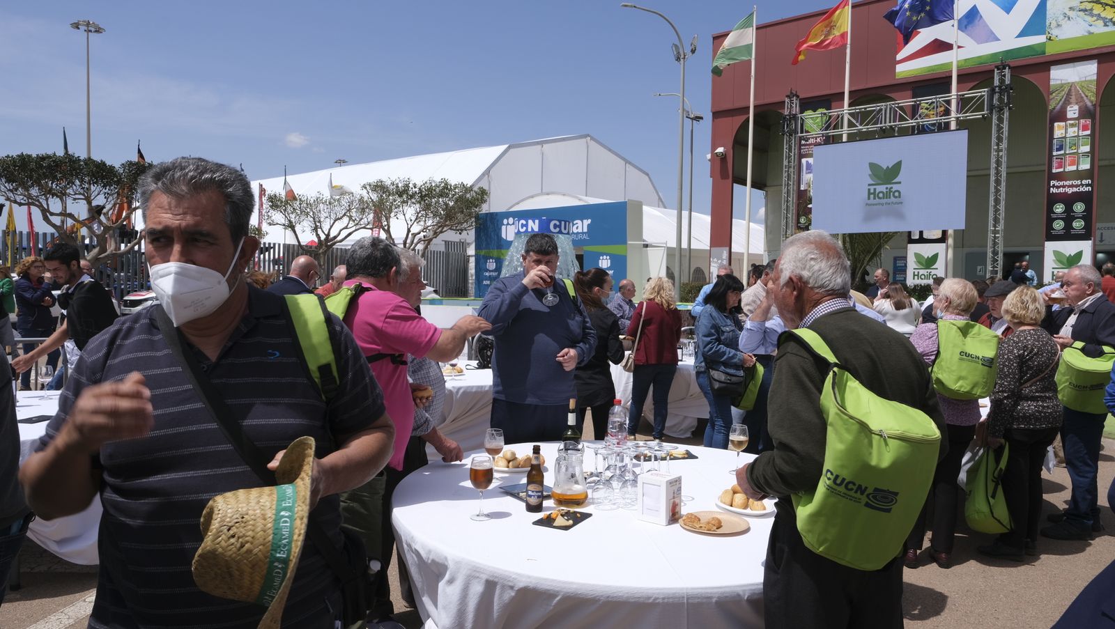 Imágenes de las jornadas de la CUCN sobre el agua en la Expolevante de Níjar.