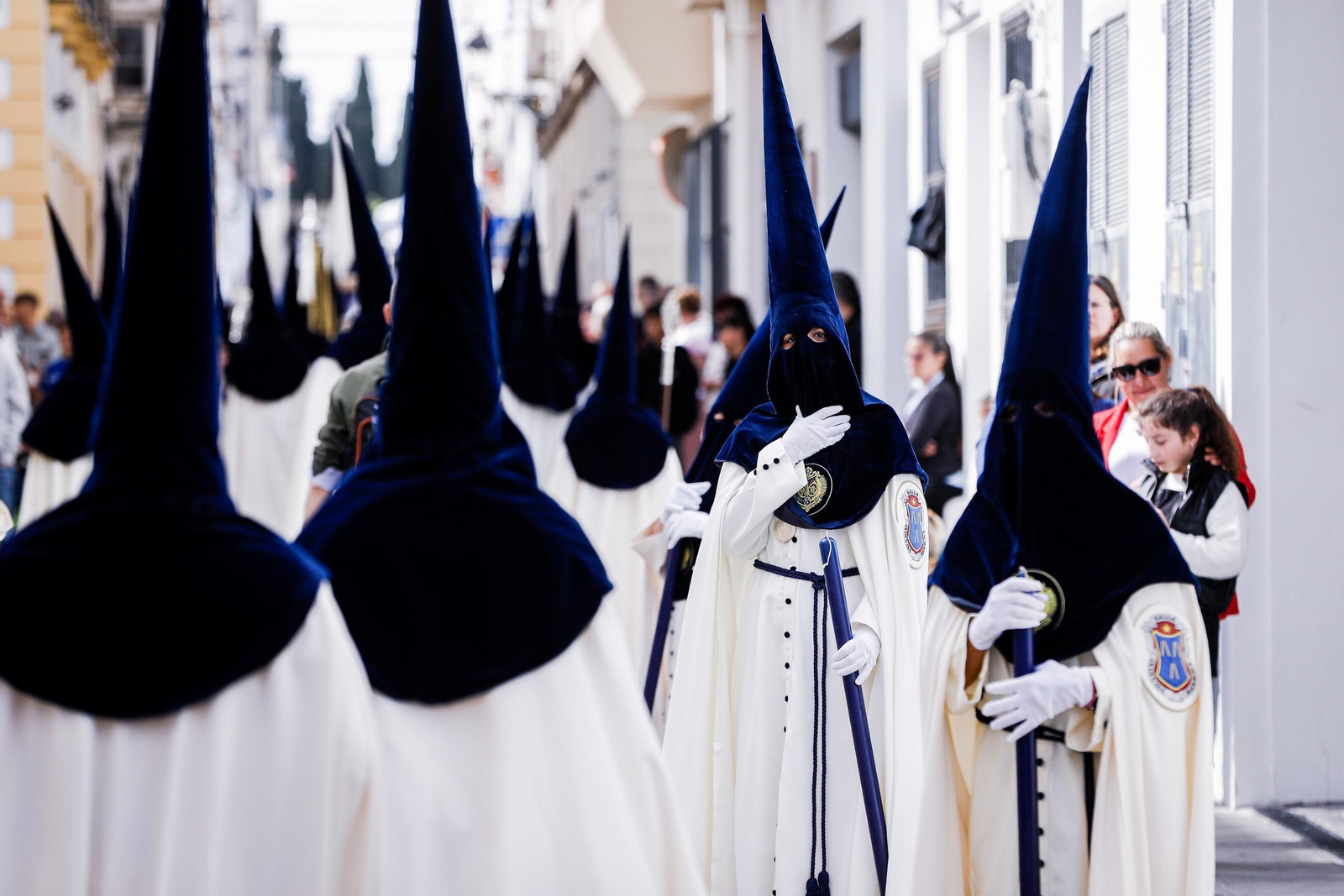Imágenes de la salida del Predimiento en la Semana Santa de El Puerto 2025