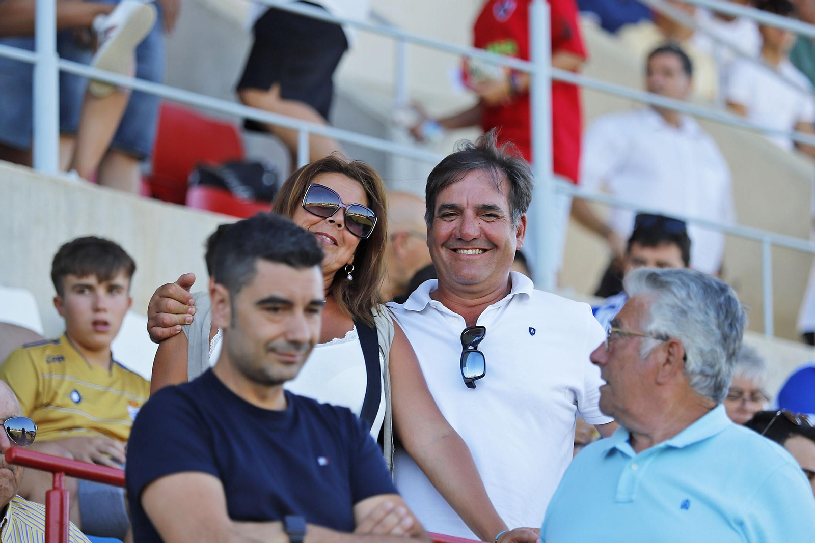 Imágenes del partido entre el Cartaya y el Recreativo de Huelva