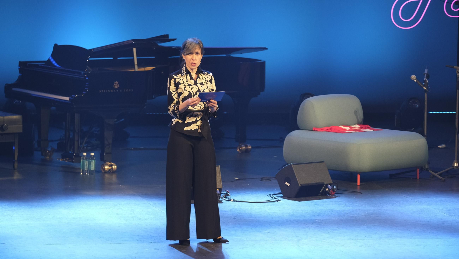 Imágenes de la Reina Letizia en el Tour del Talento en Almería