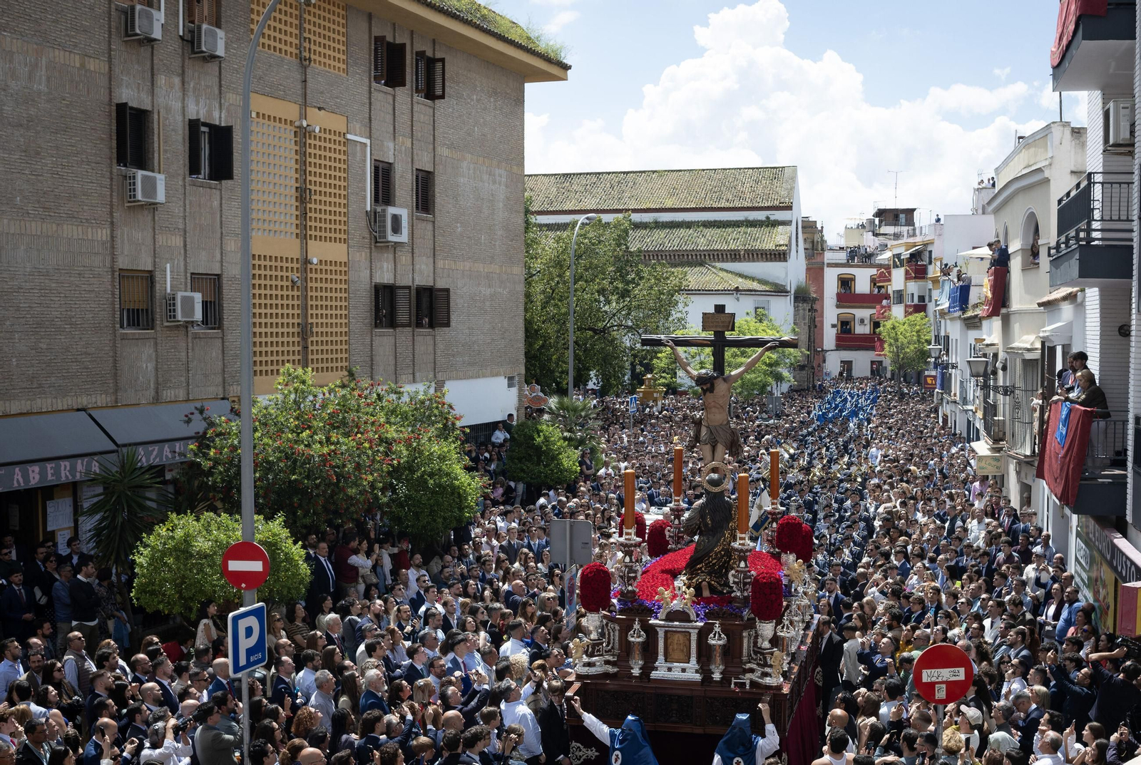 El Cristo de la Buena Muerte en el barrio de San Julián.