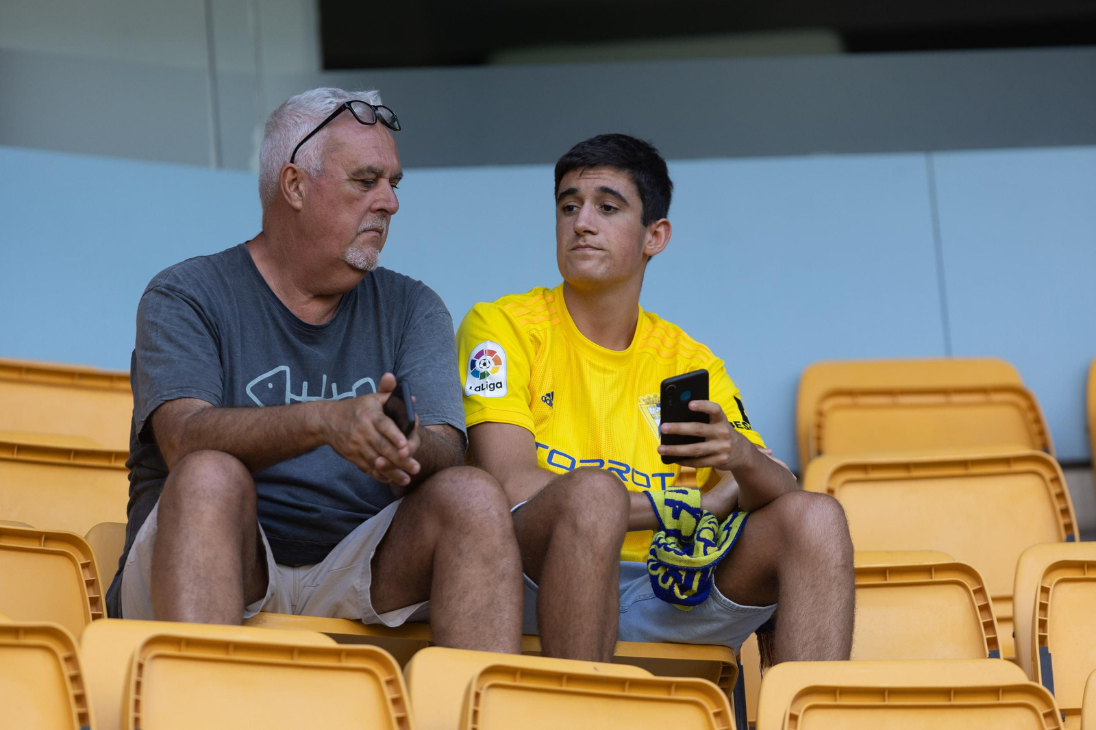 Búscate entre las imágenes del Cádiz - Real Sociedad