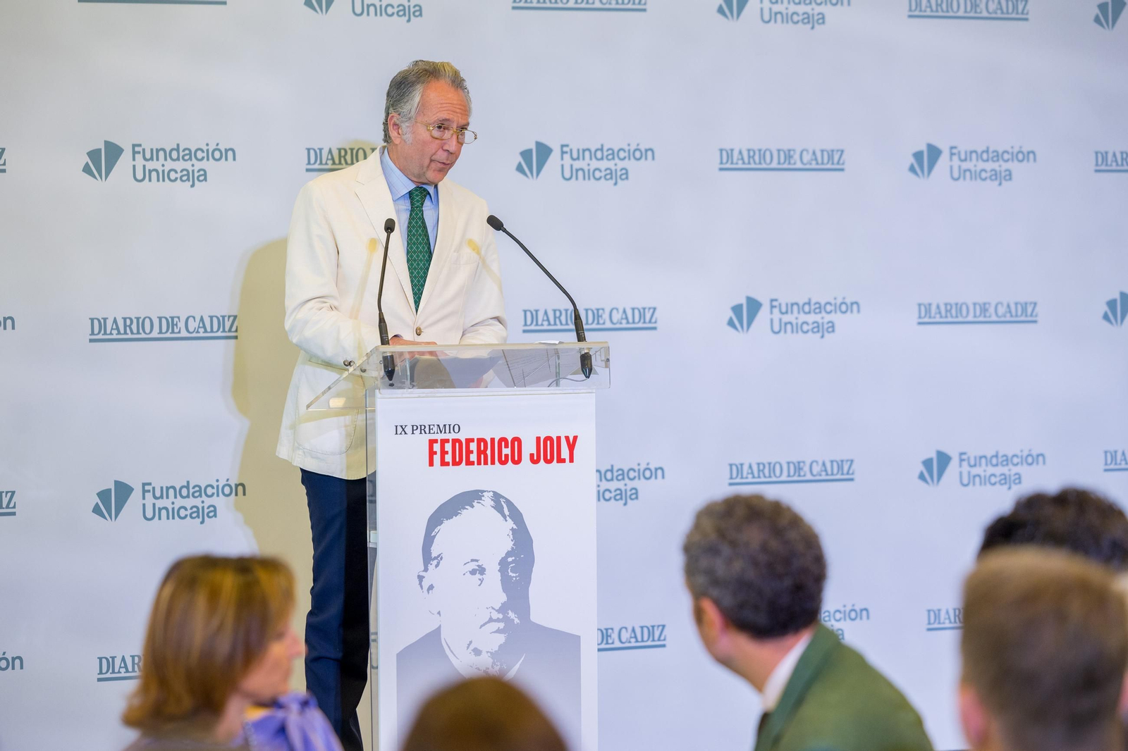 Las imágenes de la entrega del IX Premio Federico Joly a José Bohórquez Mora-Figueroa en Cádiz