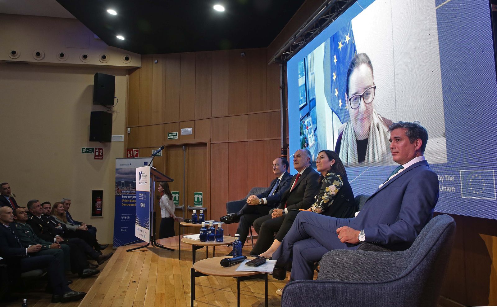 Imágenes del Foro Empresarial Unión Europea y Centroamérica en Algeciras