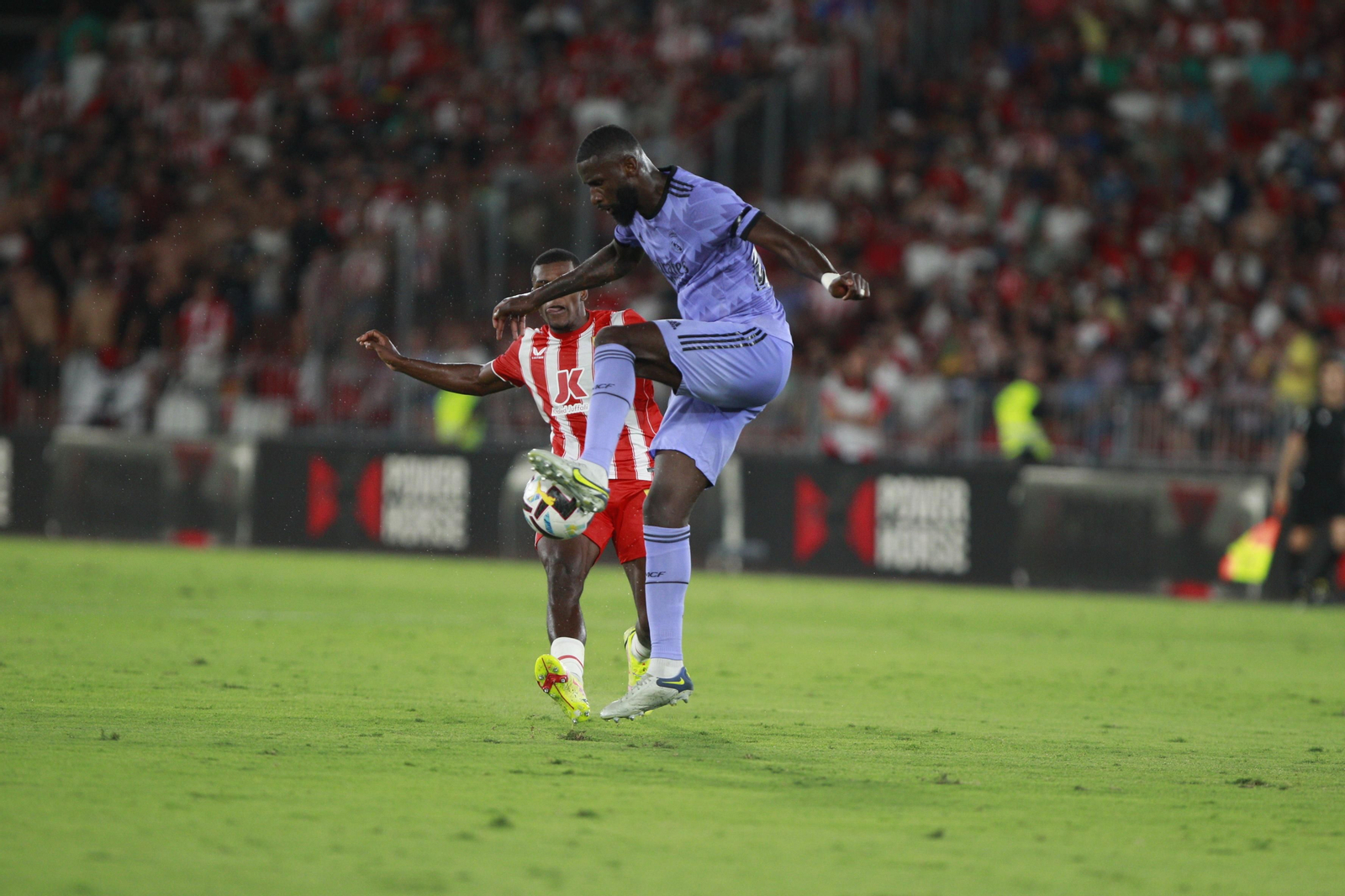 Imágenes del partido U.D. Almería-Real Madrid C.F. de la Liga Santander