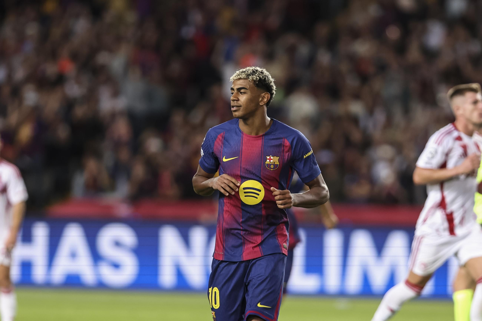 Las fotos del Barcelona-Olympiacos