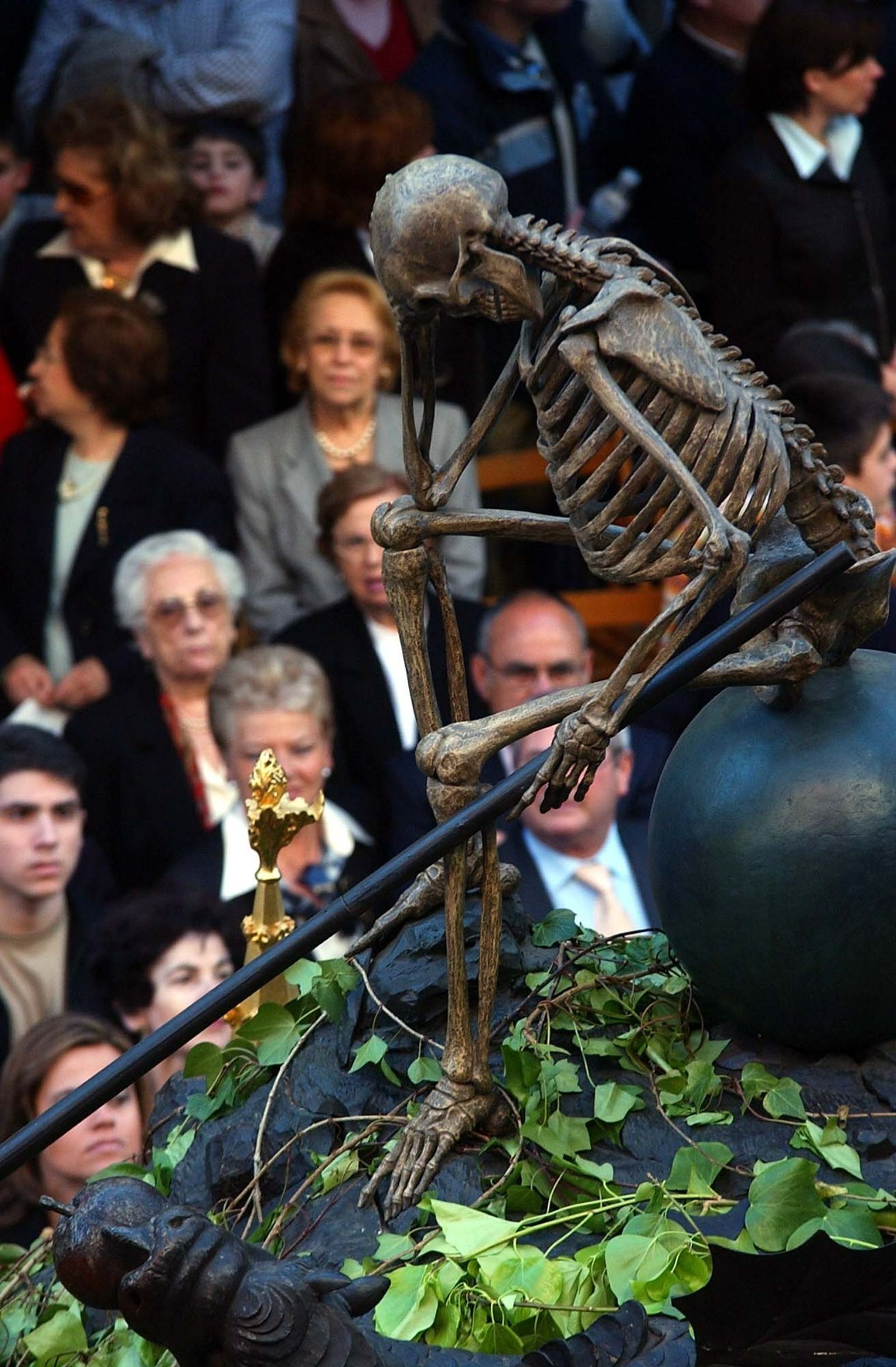 Las mejores imágenes del Santo Entierro Grande de 2004