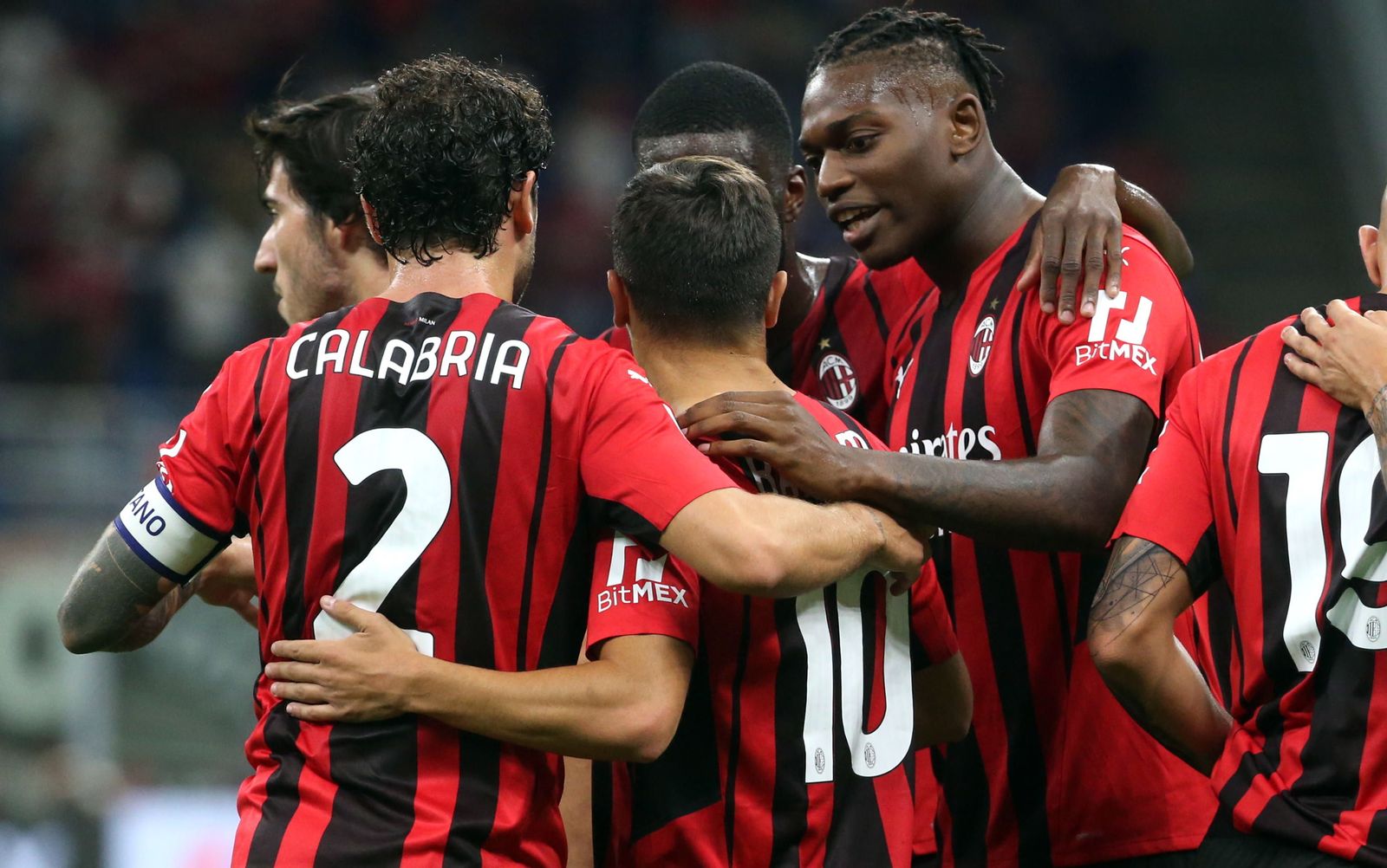 Brahim celebra el 2-0 con sus compañeros.