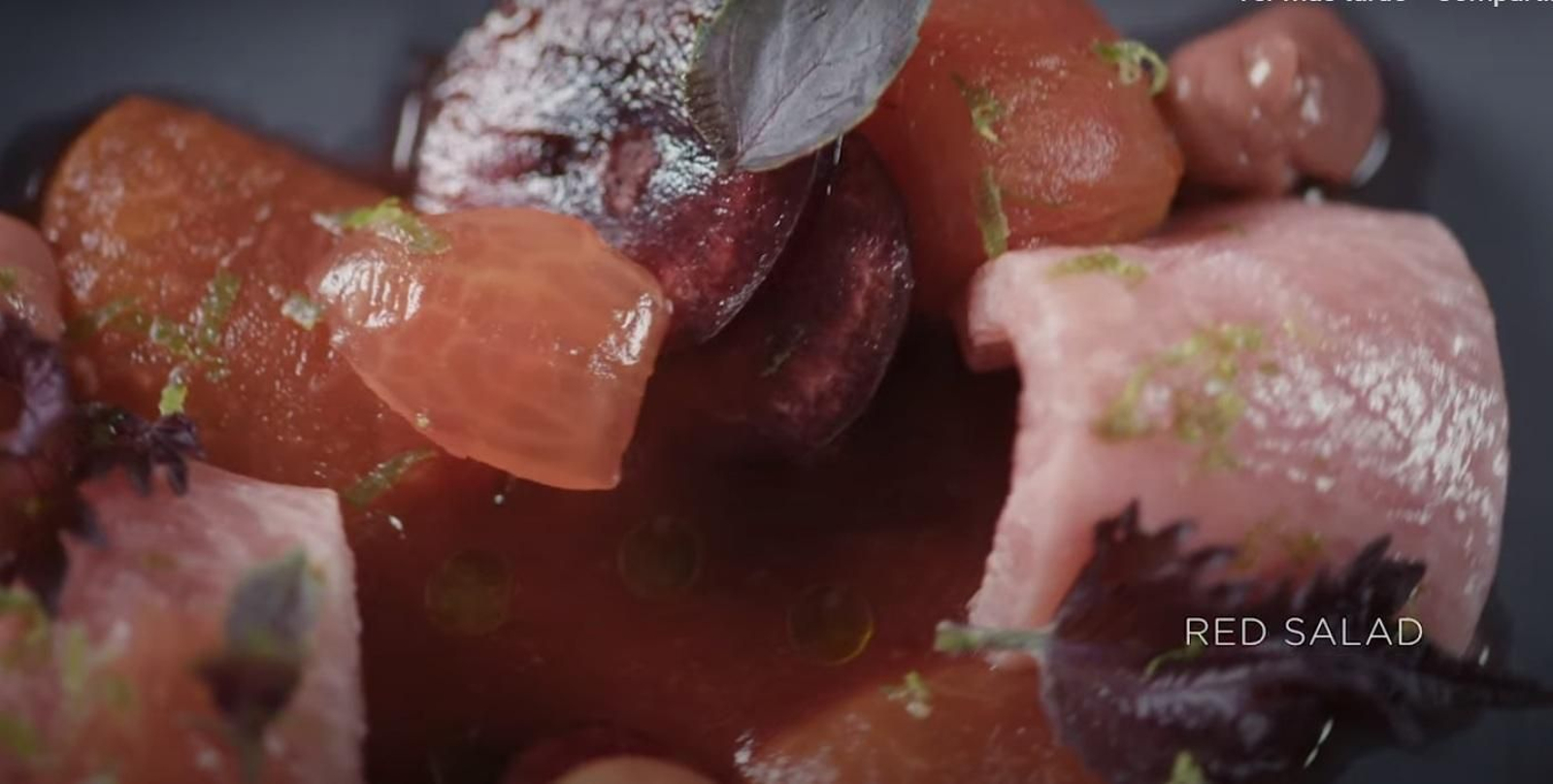 Ensalada roja con atún rojo de almadraba.