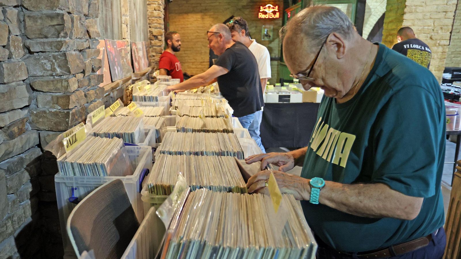 Una imagen de archivo sobre una feria anterior.
