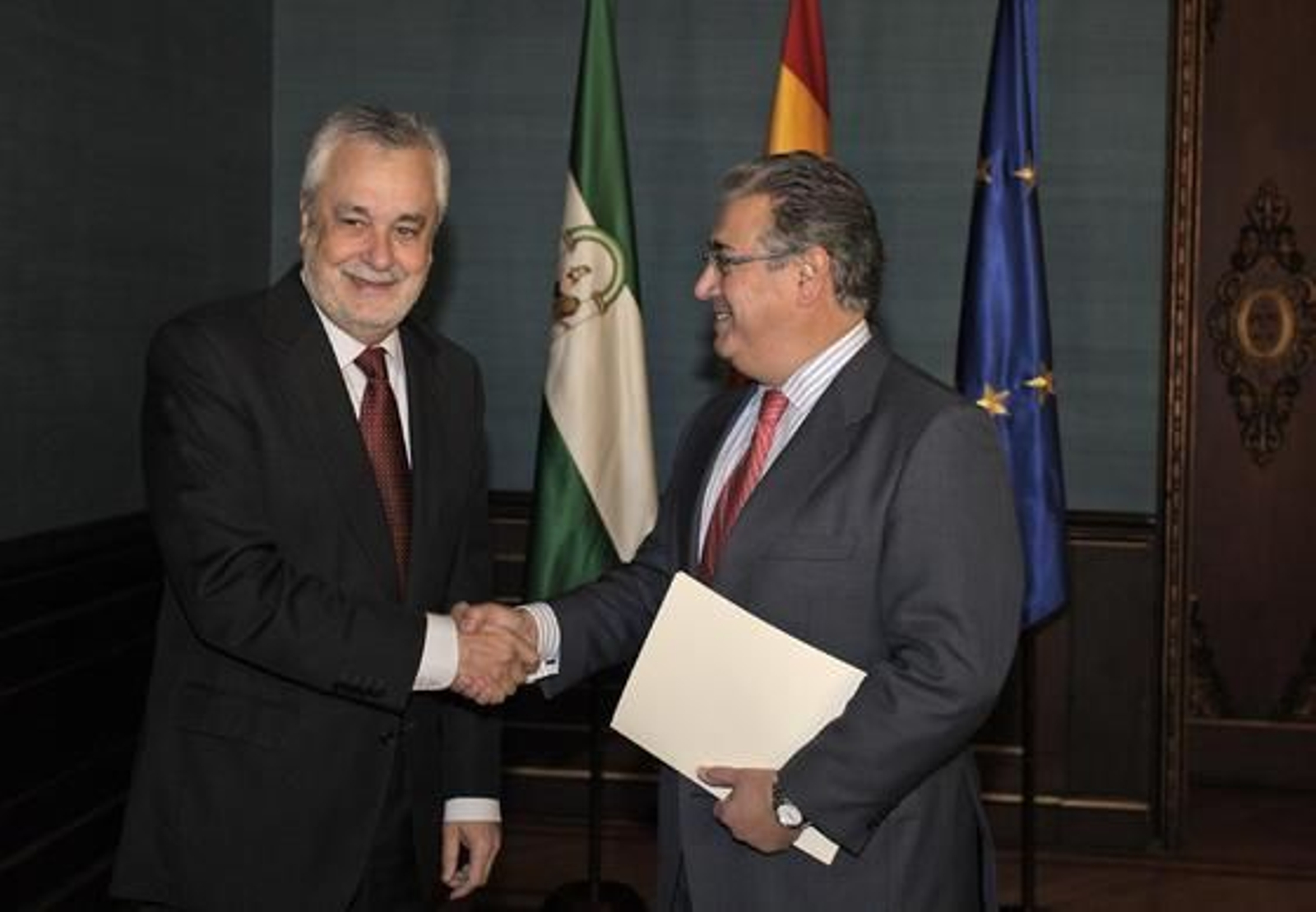 Griñán y Zoido, dispuestos a alcanzar acuerdos "sin posiciones excluyentes"