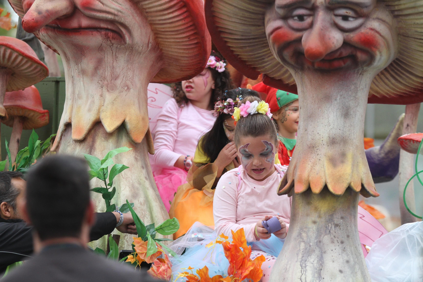 Cabalgata de los Reyes Magos 2018: Melchor, Gaspar y Baltazar adelantan su salida para llenar de ilusión las calles de Huelva