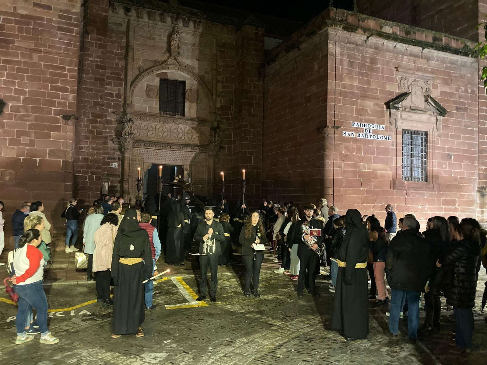 Lunes Santo en Montoro: Las imágenes del vía crucis de la Misericordia