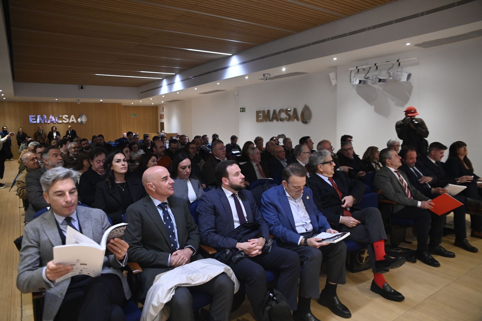 Las fotos de la presentación de la revista Córdoba Cofrade