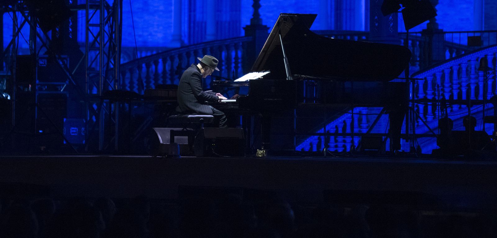 Las imágenes del concierto de Ludovico Einaudi en Icónica Sevilla