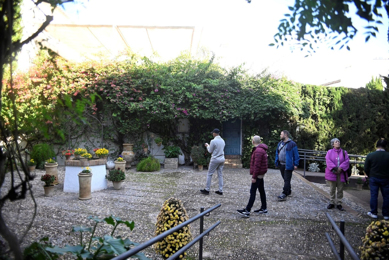 Un recorrido fotográfico por el Palacio de Viana de Córdoba en otoño