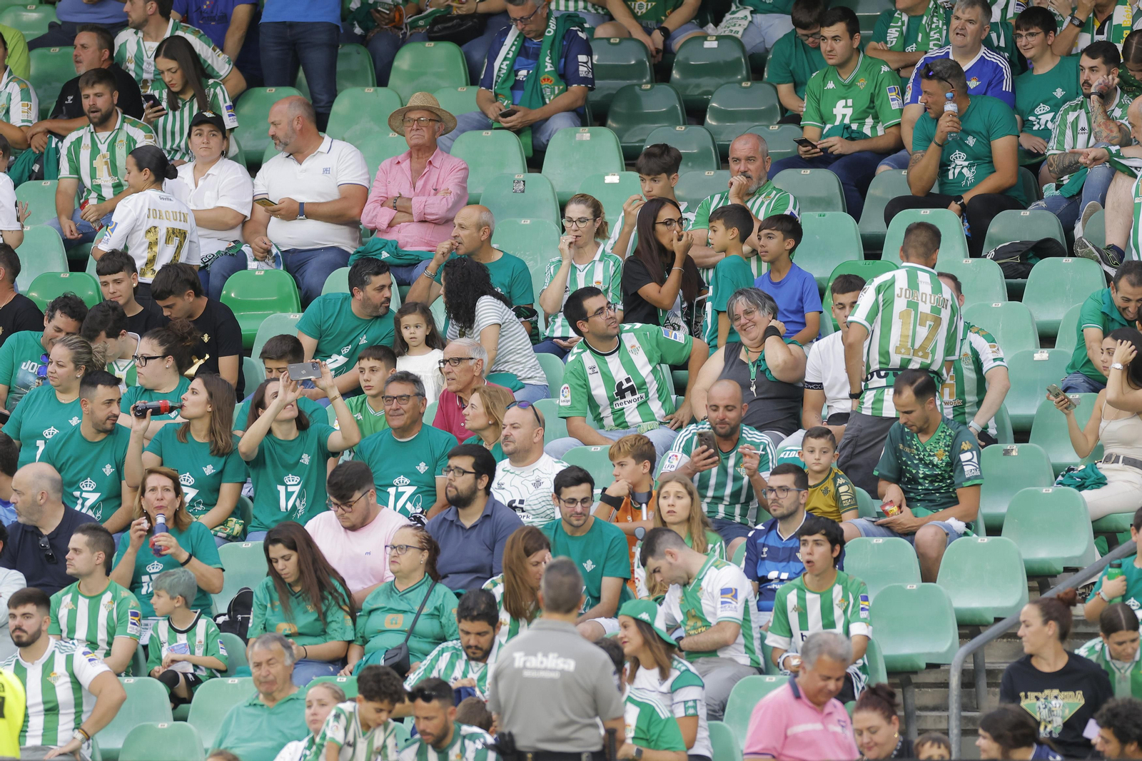 Búscate en las fotos de la despedida de Joaquín