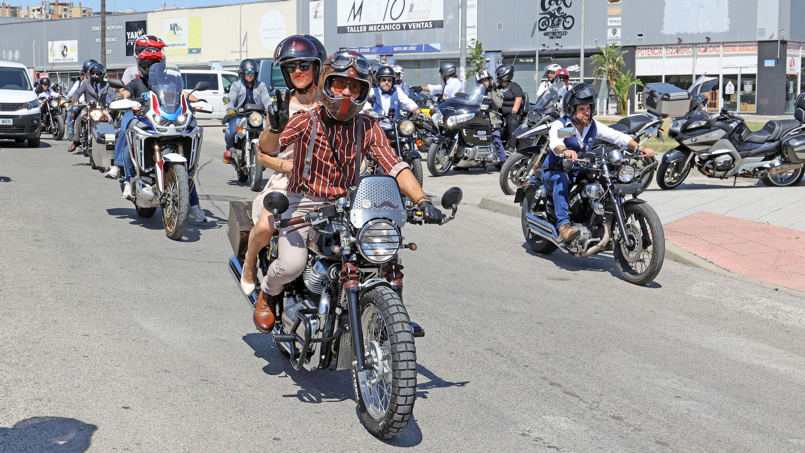 Búscate en el evento motero solidario "The Distinguished Gentleman´s Ride" en Jerez
