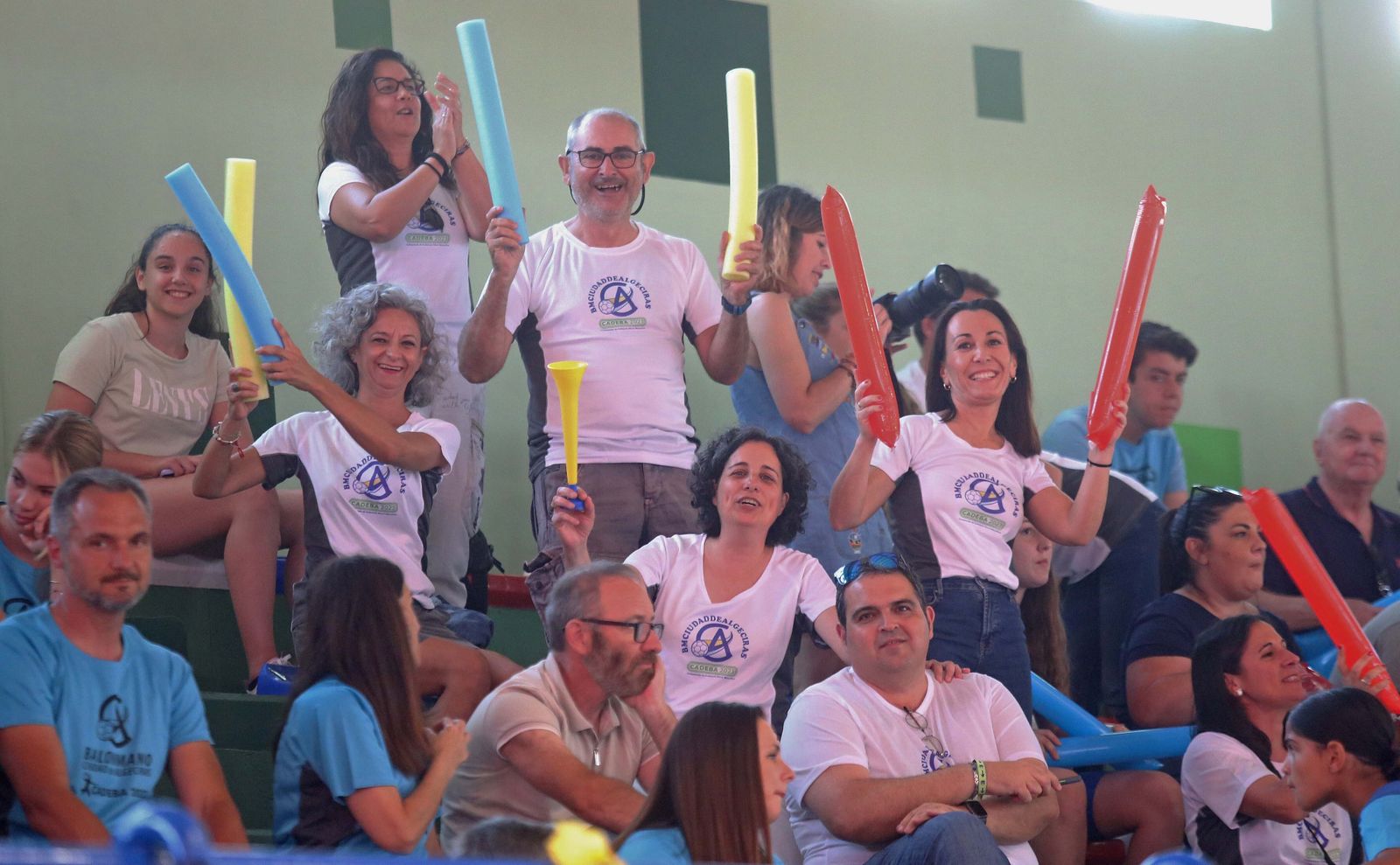 Fotos de la jornada inaugural del CADEBA alevín de balonmano en La Línea