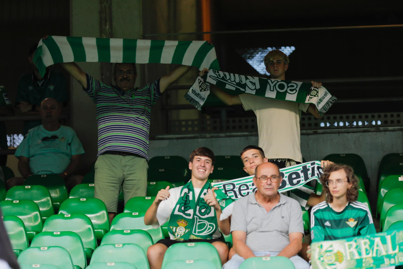 Búscate en el partido Real Betis - Kryvbas