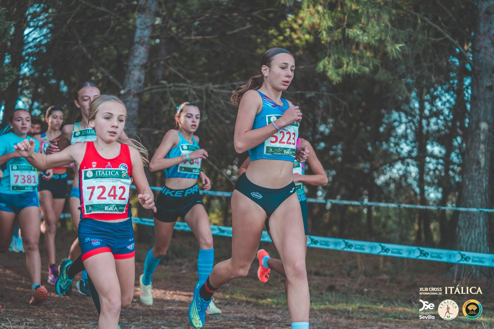 Búscate en las fotos del Cross de Itálica 2025 | 7