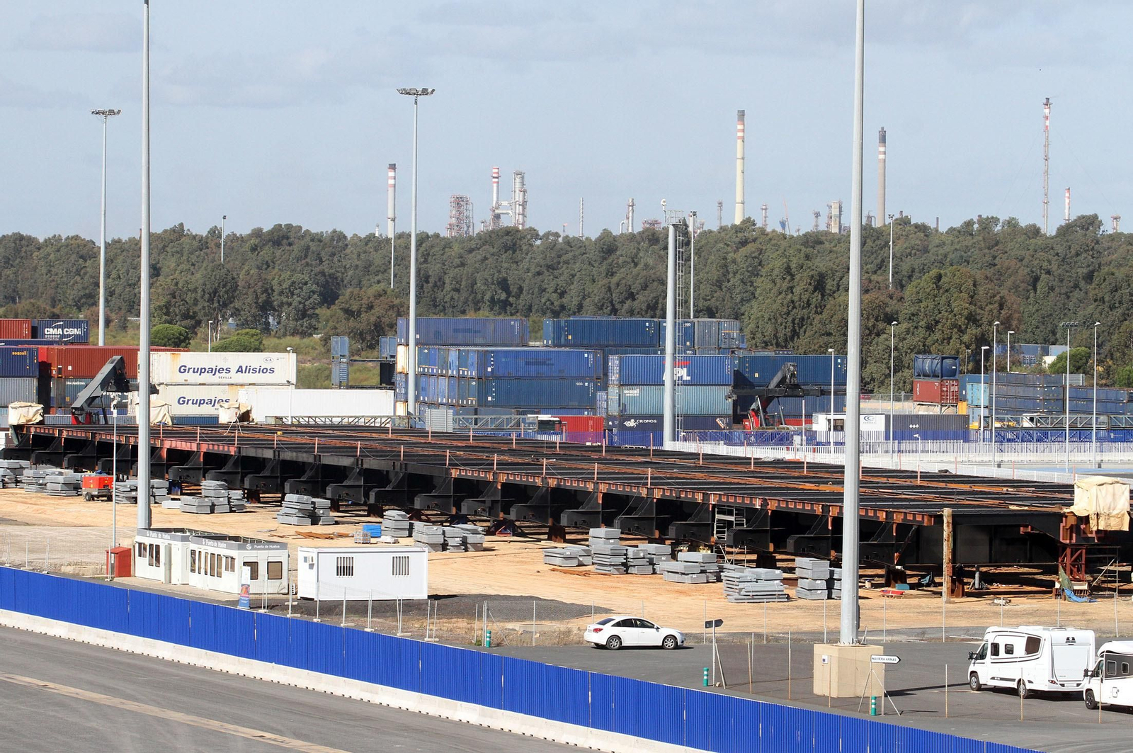 Balearia,  Fred Olsen y el Puerto de Huelva presentan la nueva línea entre Huelva y Canarias, en imágenes