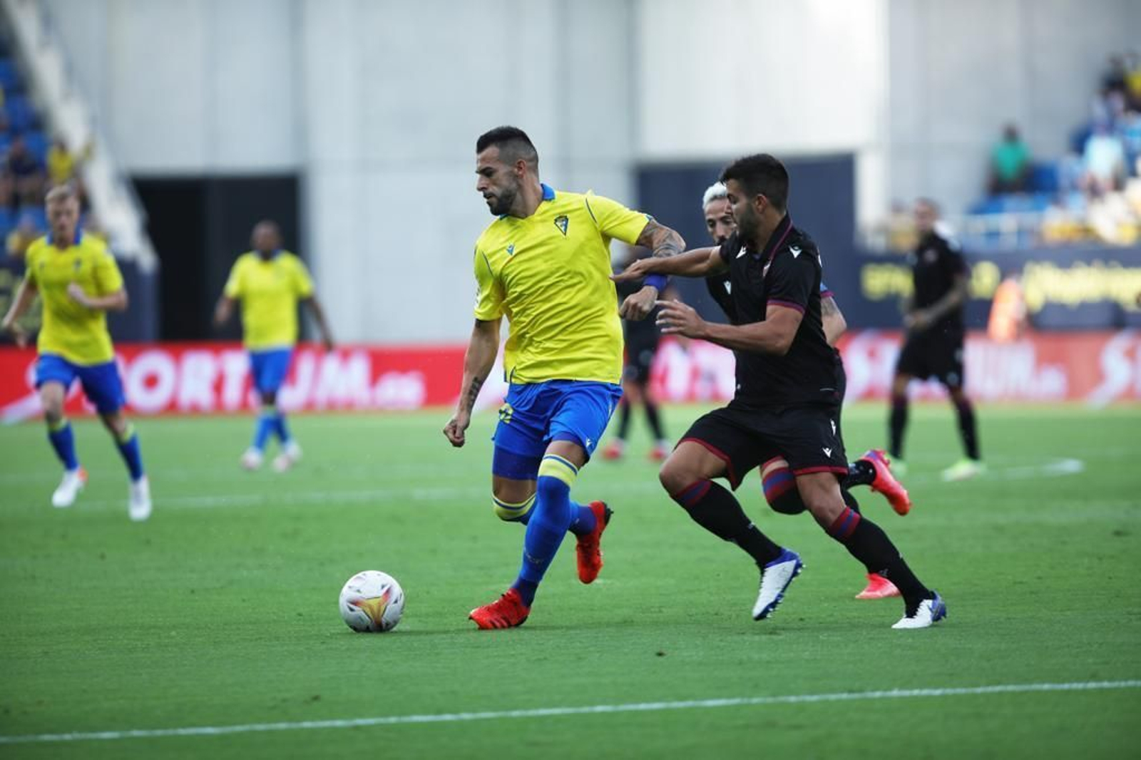 Las imágenes del Cádiz-Levante