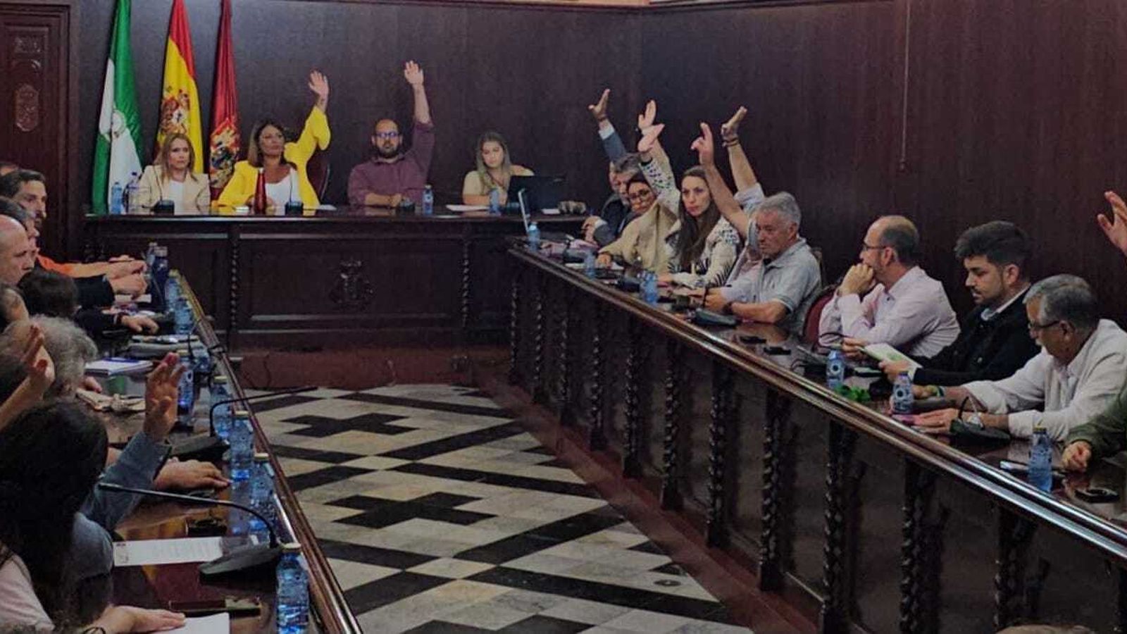 Votos a favor en el pleno de presupuestos de Puerto real