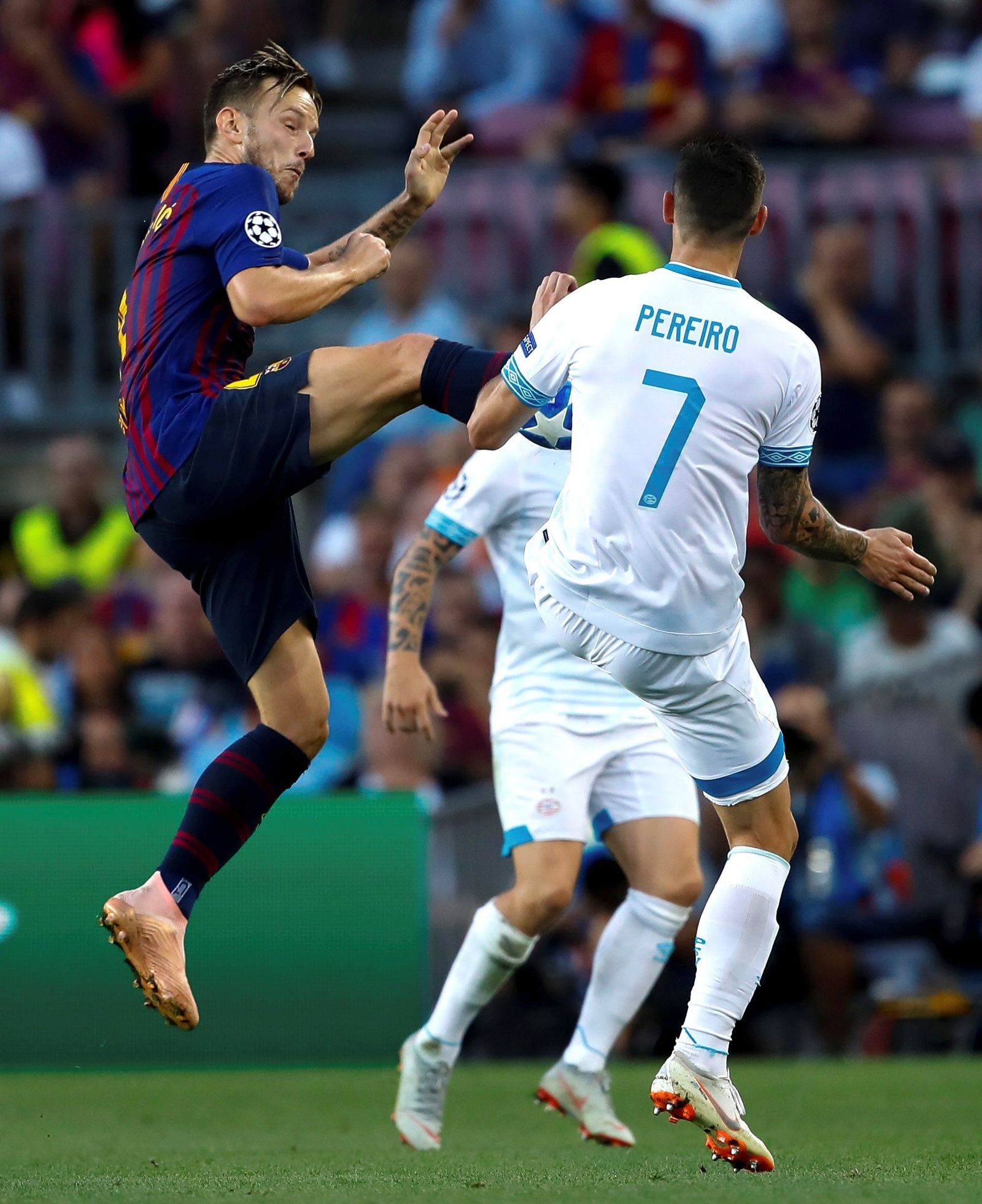 Las imágenes del Barcelona-PSV