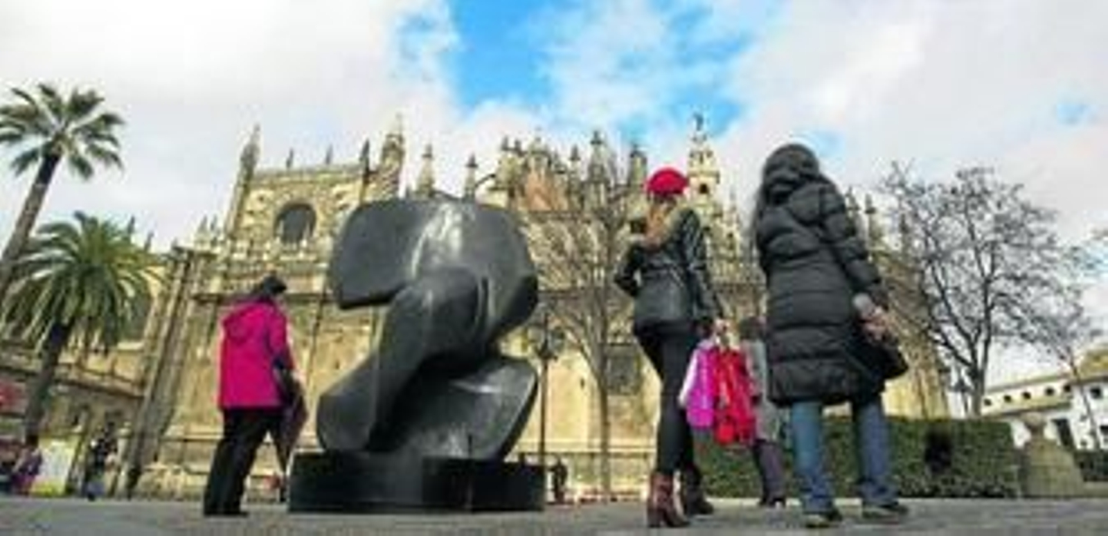 Henry Moore conoce Sevilla