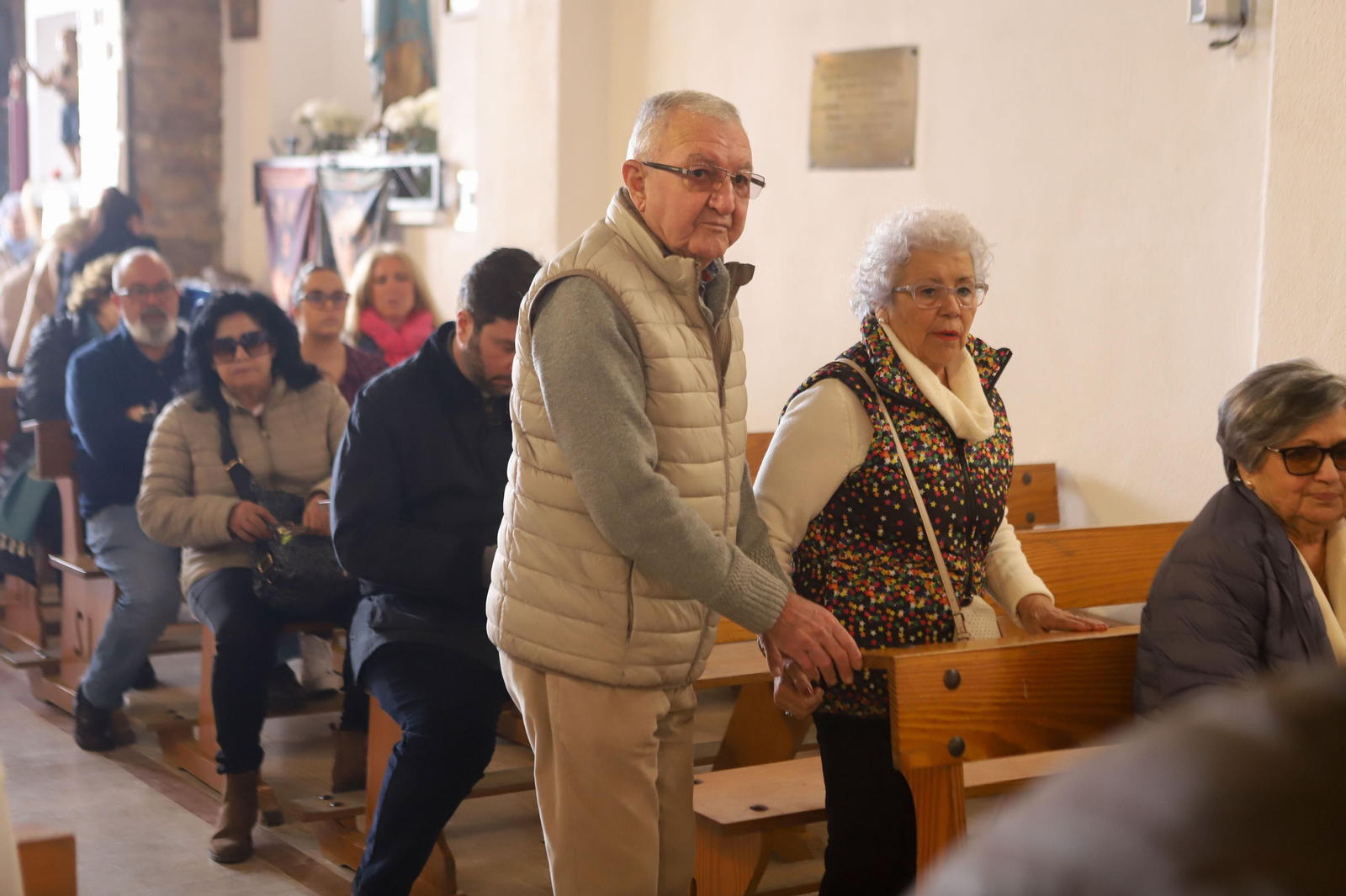 Imágenes del Besapie al Medinaceli en la Iglesia de San Isidro en Algeciras