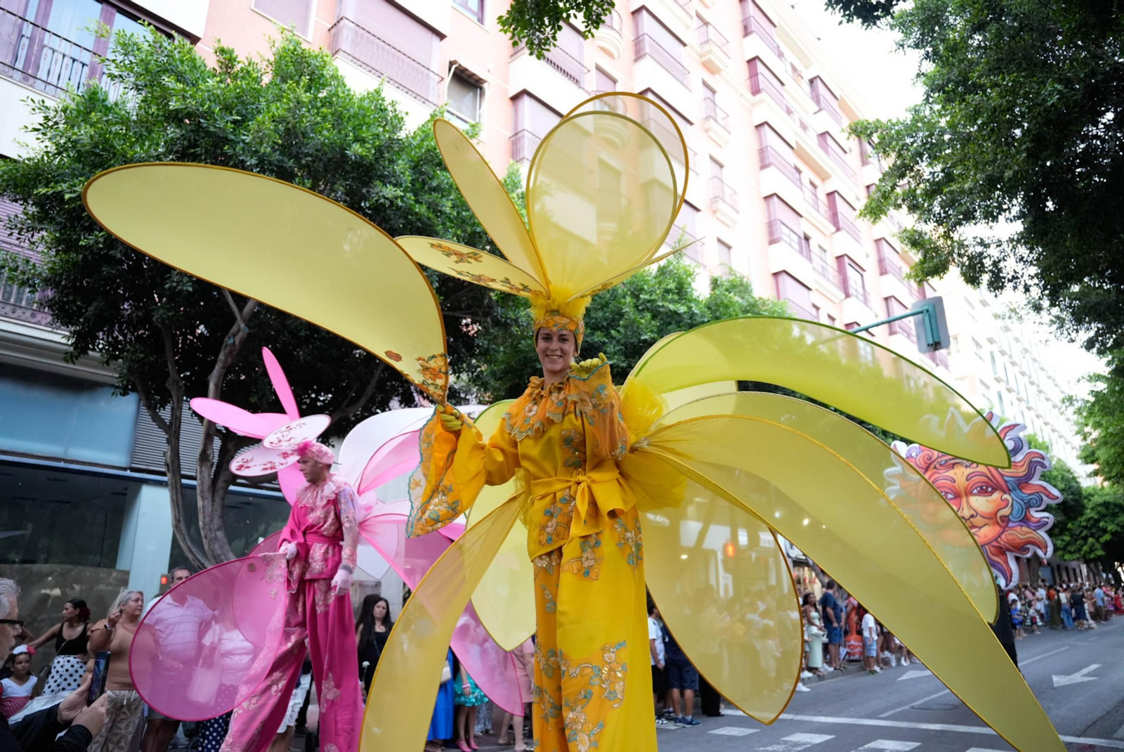 Así se ha vivido la Batalla de Flores en la Feria de Almería