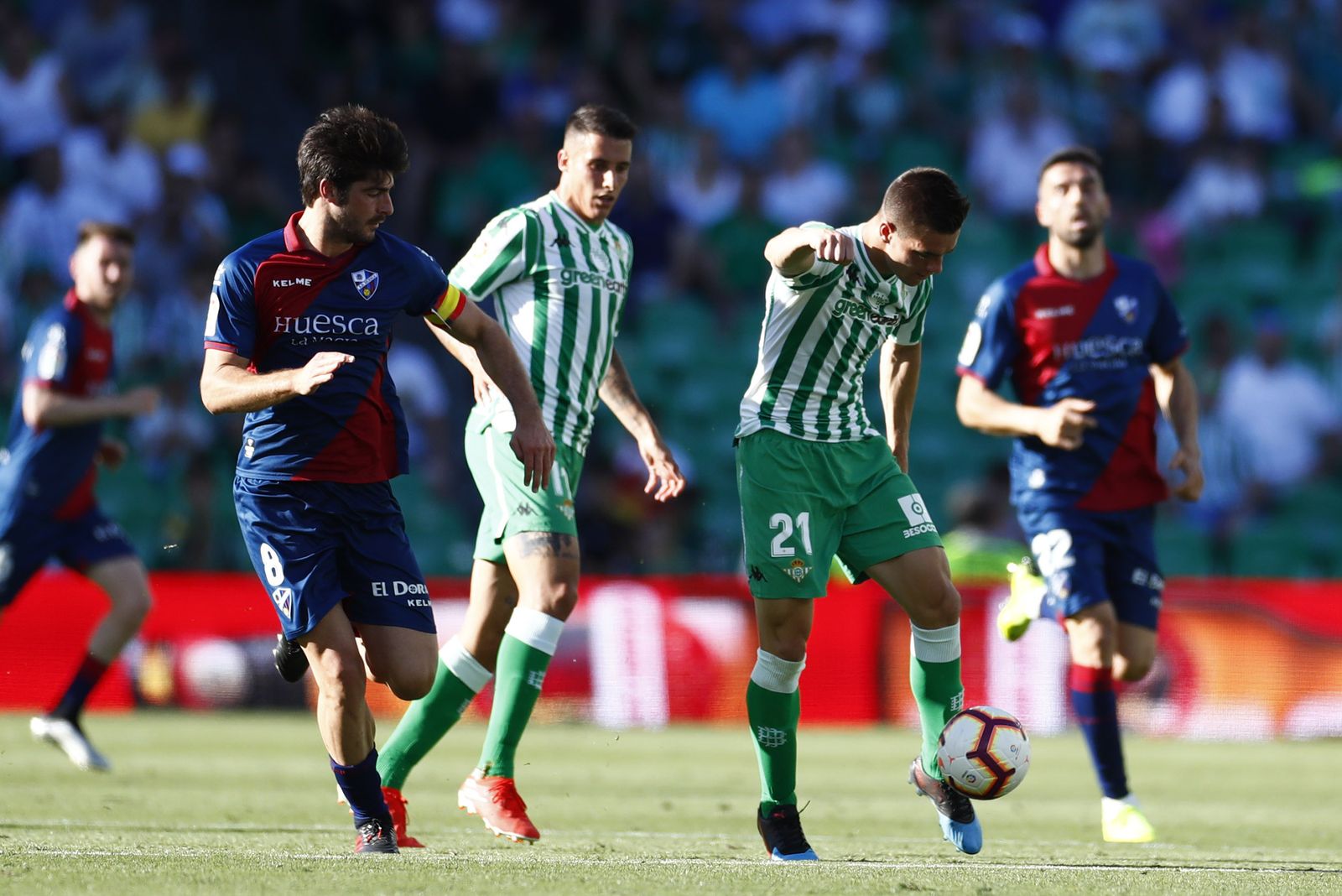 Las imágenes del Betis-Huesca
