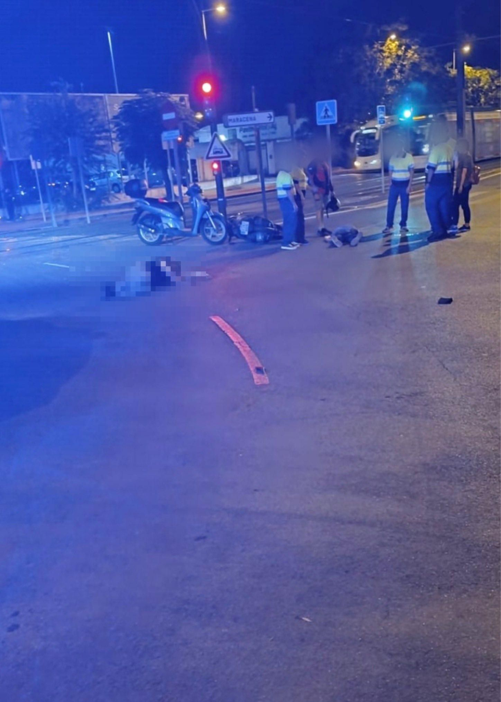 Imagen del accidente de tráfico en Maracena.