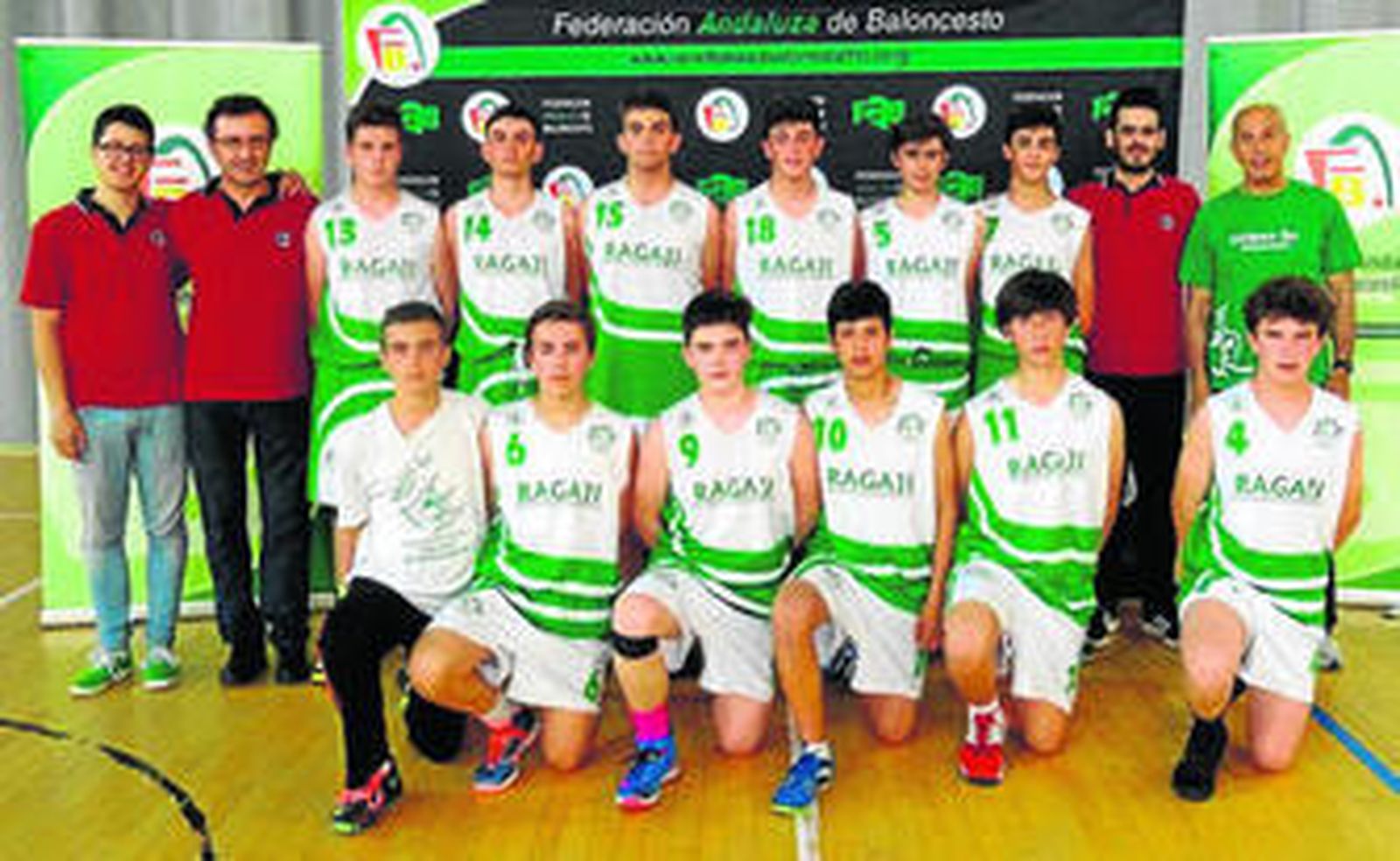 El Adesa'80, campeón de la Liga gaditana, se despidió del torneo ante el campeón jiennense.