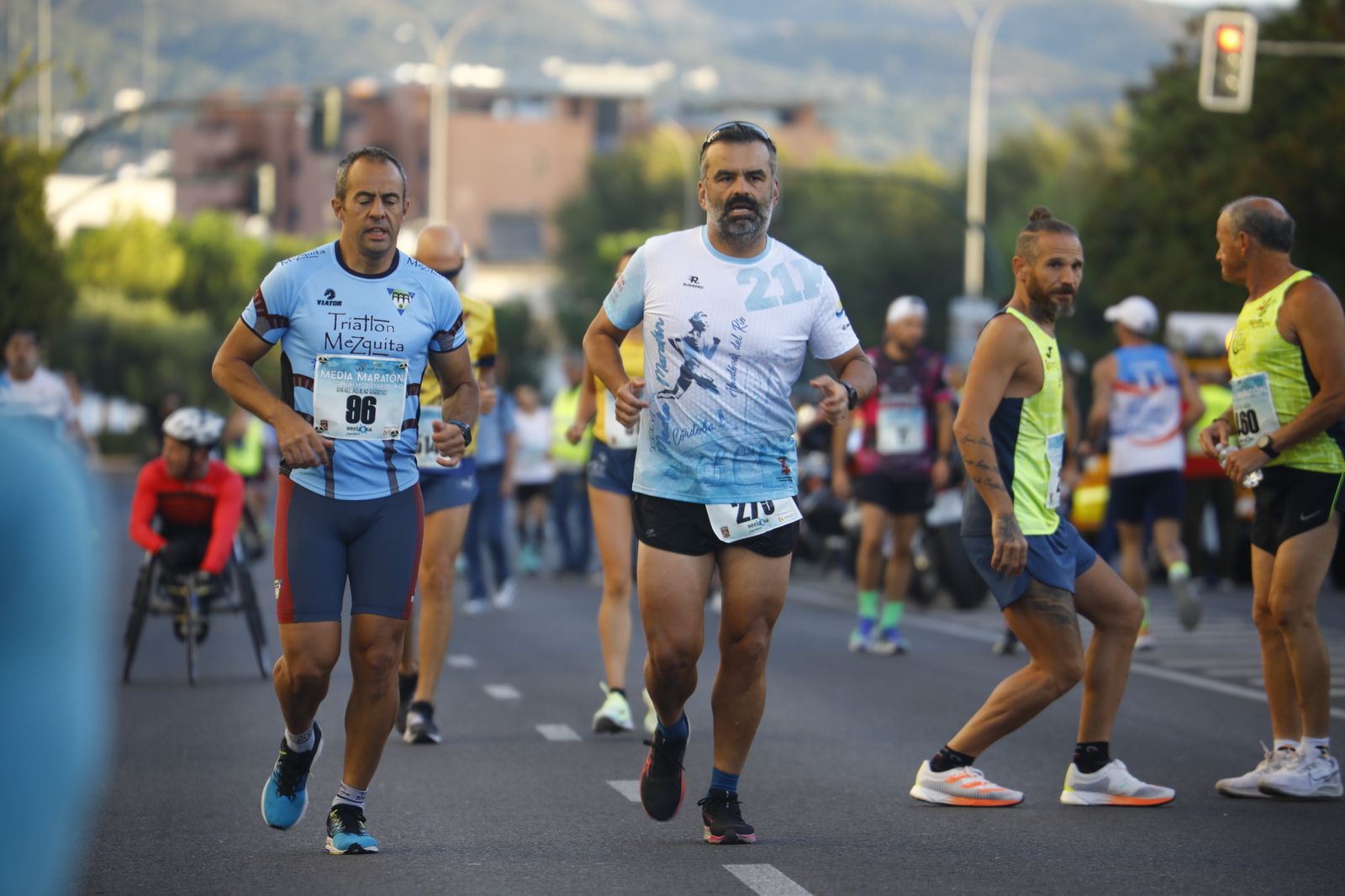 La XXXVI Media Maratón Córdoba-Almodóvar del Río, en imágenes