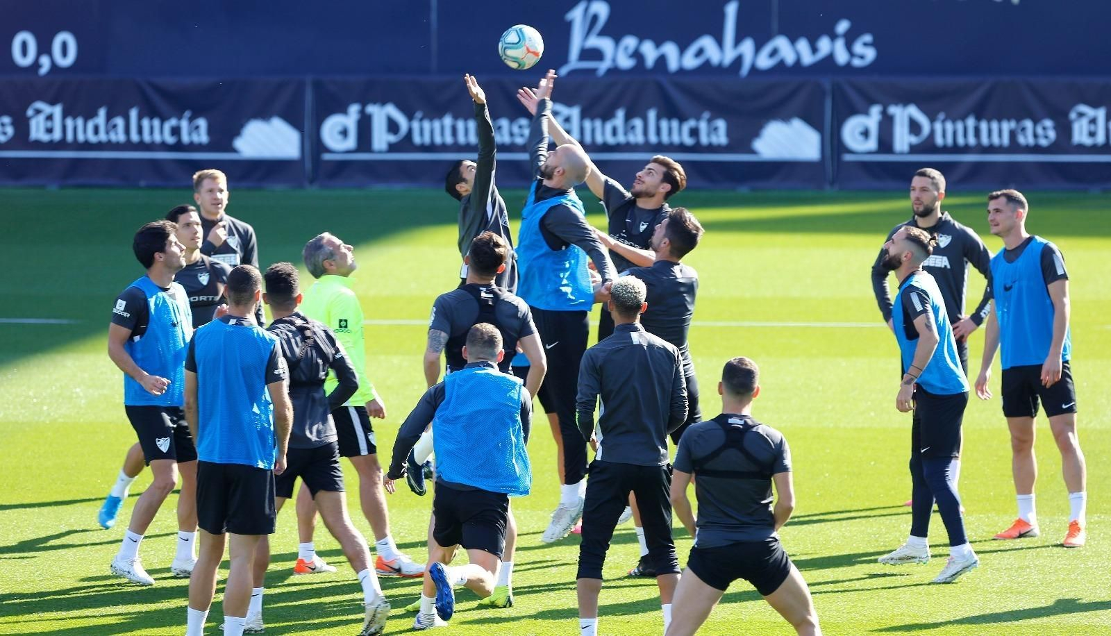 Fotos de alegría en el entrenamiento del Málaga