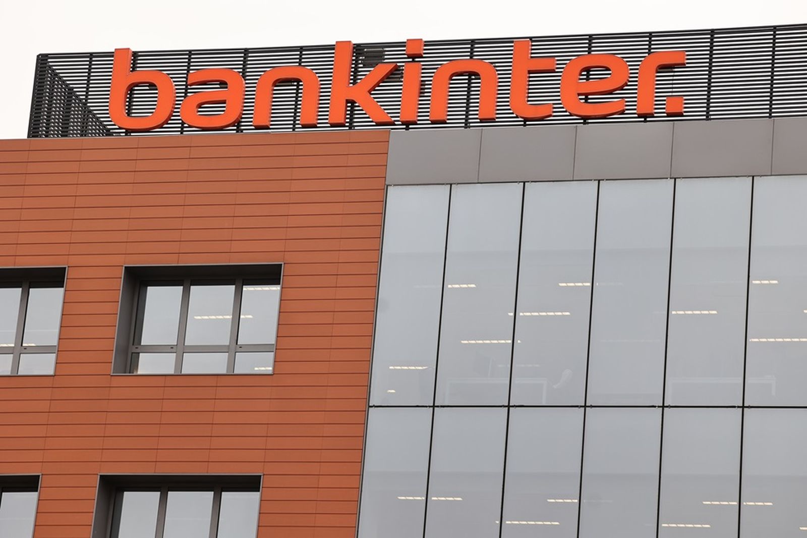 Vista de la fachada de la sede de Bankinter.
