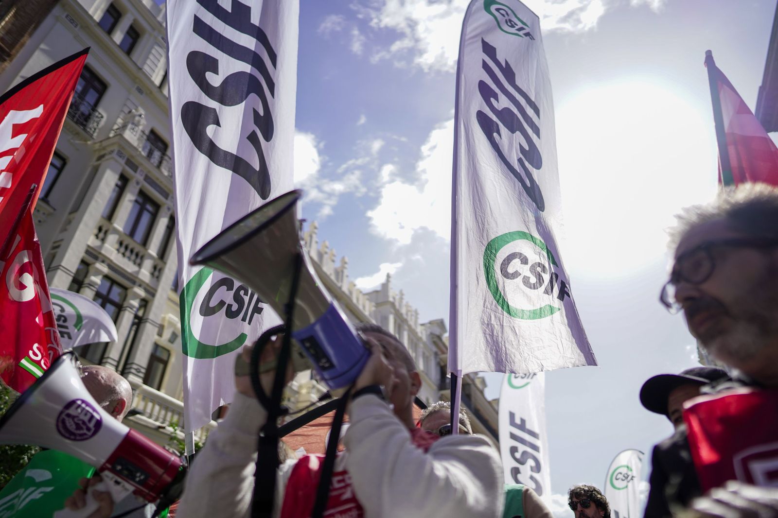 La manifestación de empleados municipales, en imágenes